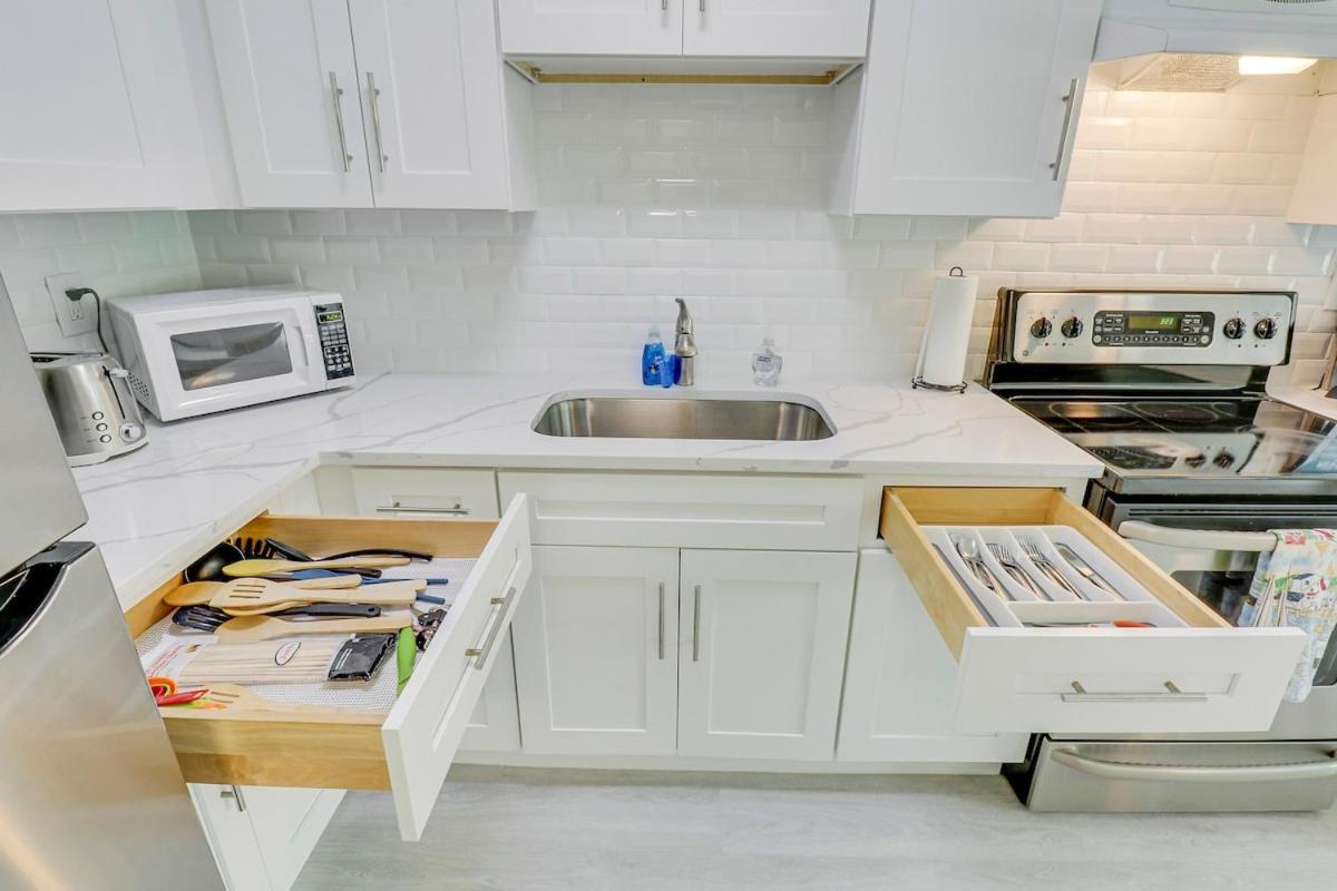 Vero Beach Vacations - Sailfish Suites - 12 - waterfront lodging - Property Image 30