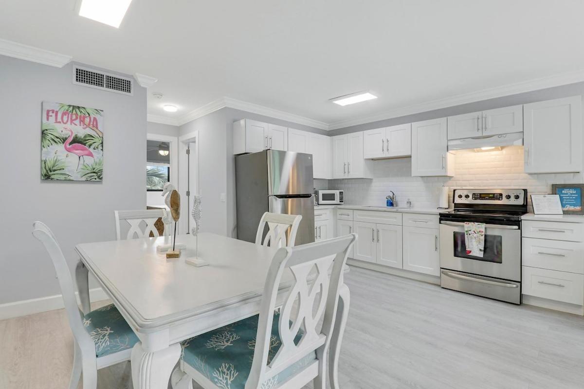 Vero Beach Vacations - Sailfish Suites - 12 - waterfront lodging - Property Image 32