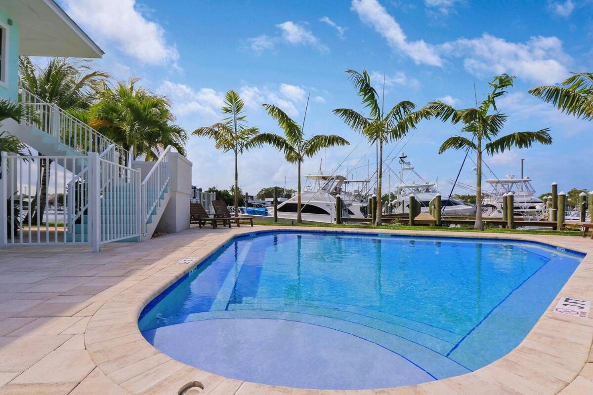 Vero Beach Vacations - Sailfish Suites - 12 - waterfront lodging - Property Image 1