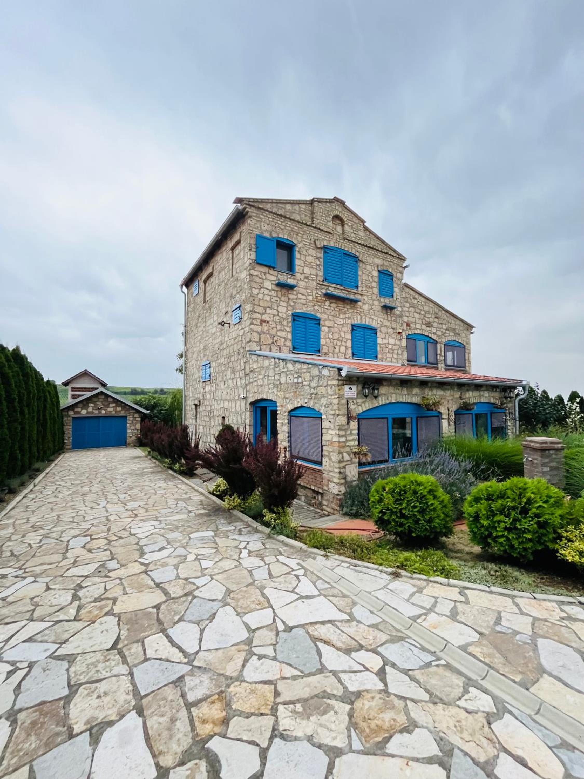 Stone villa in Fruška gora