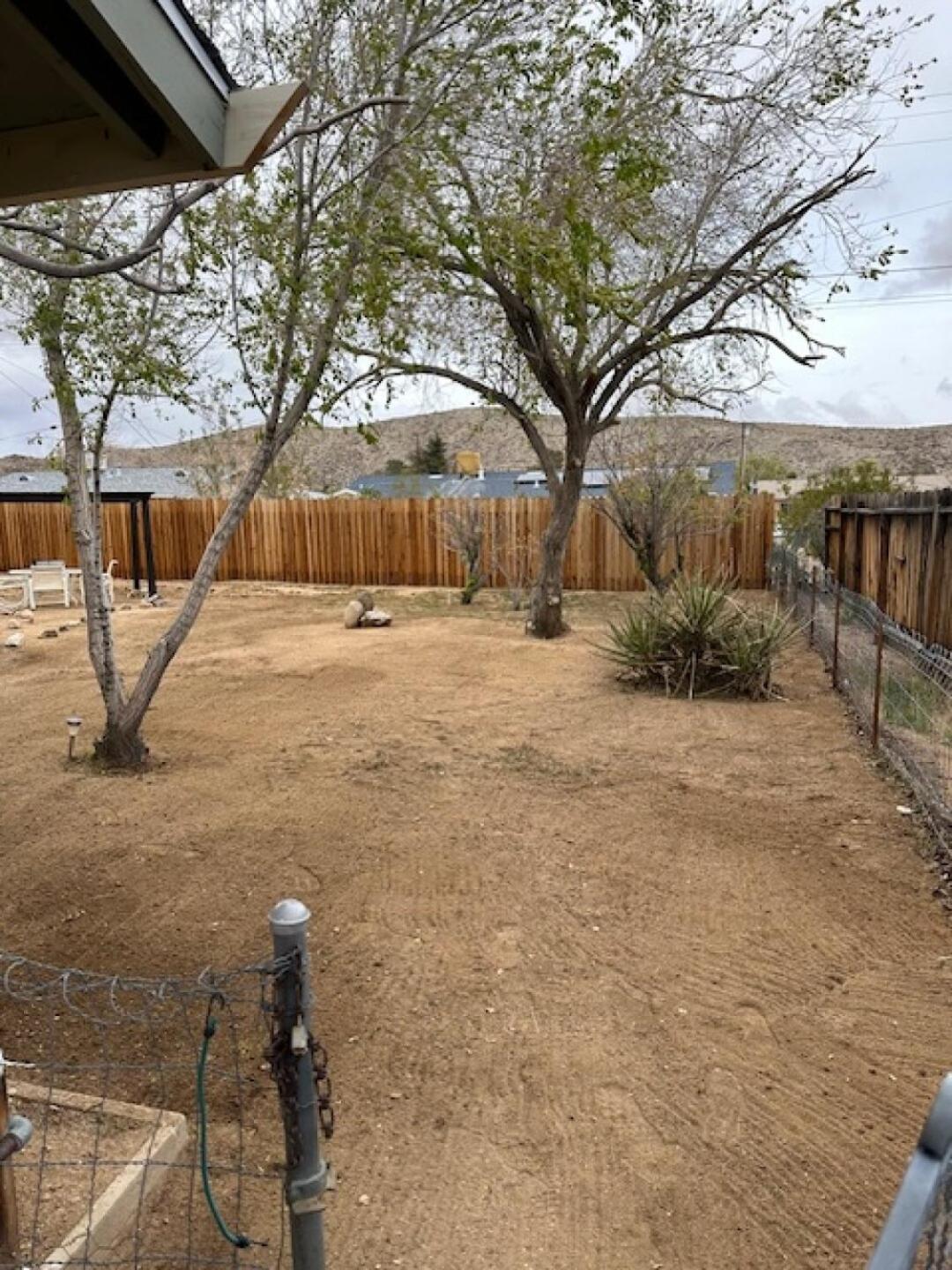 Casa de Lovely Joshua Tree with Fast Wifi and Comfy Beds view 5