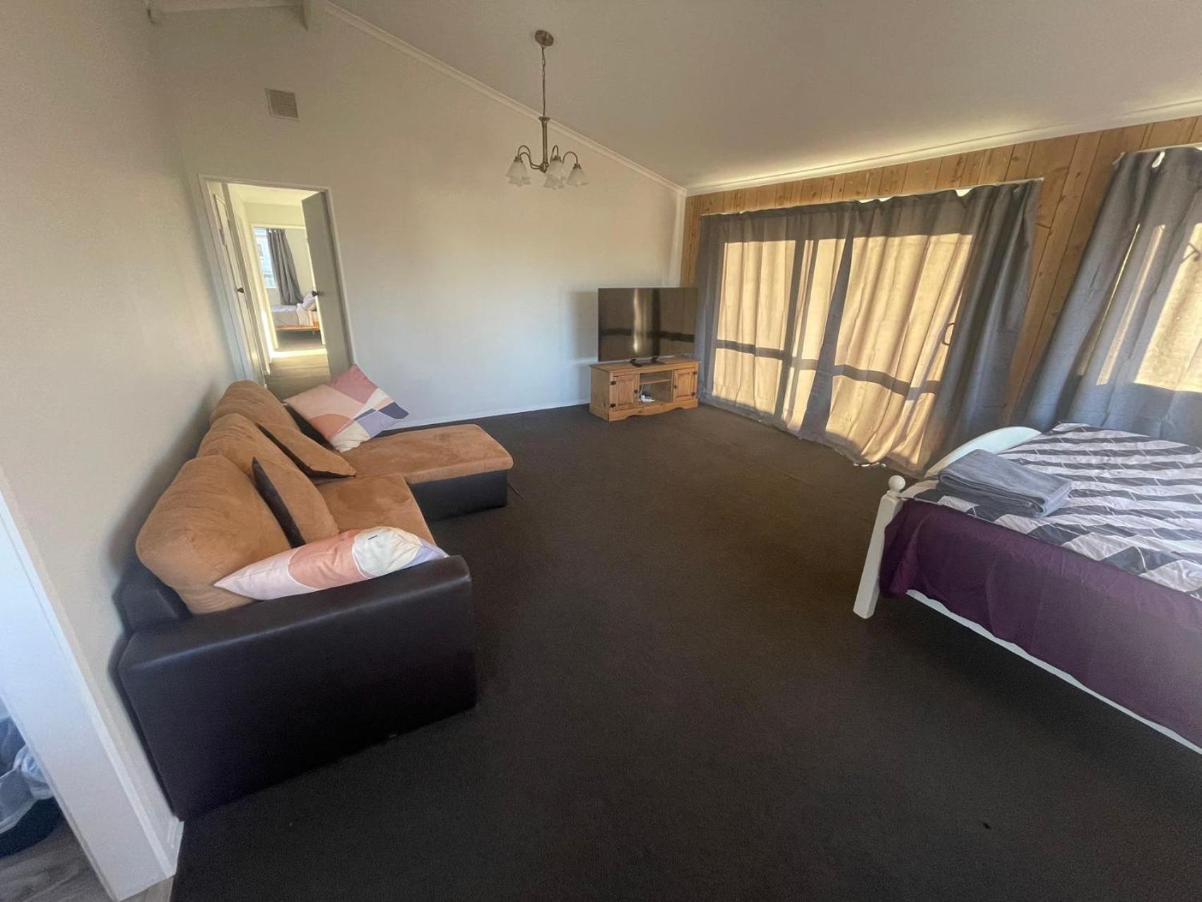 3 Bedroom House, 95 Aquirus Drive, Rotorua view 4