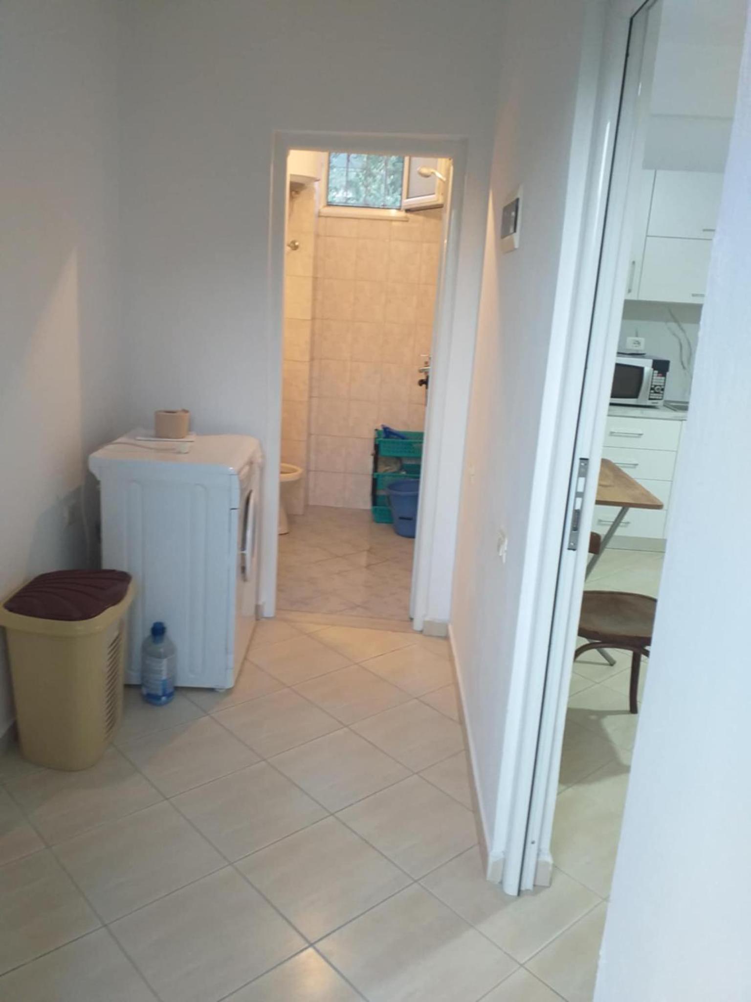 Cozy Apartment in Delvinë