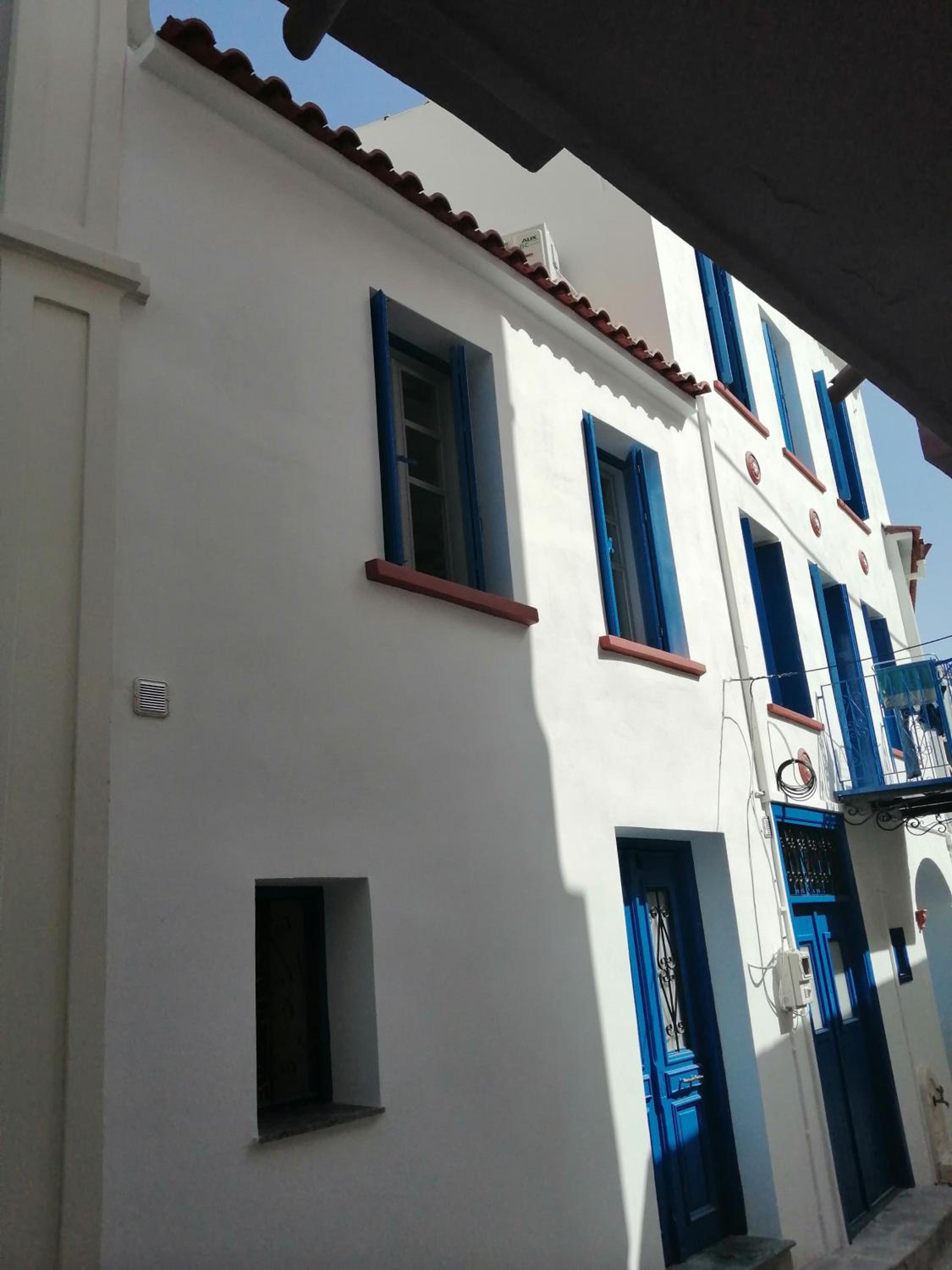 Plomari Geometer House