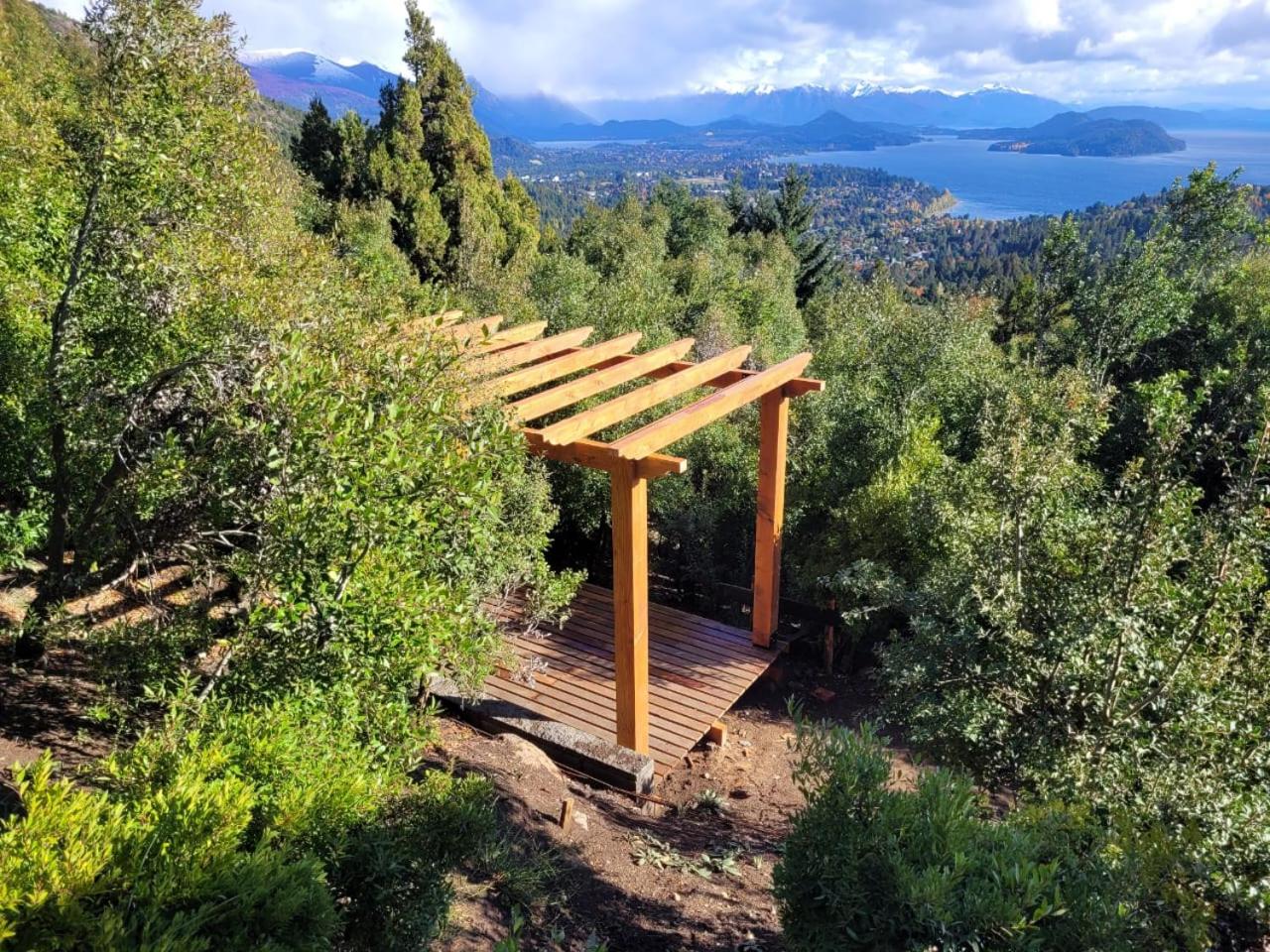 Cabaña de montaña en Cerro Otto con increible Vista al Lago