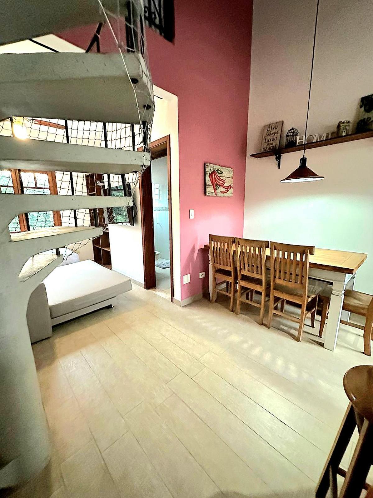 Novo Duplex em condomínio com piscina Juquehy