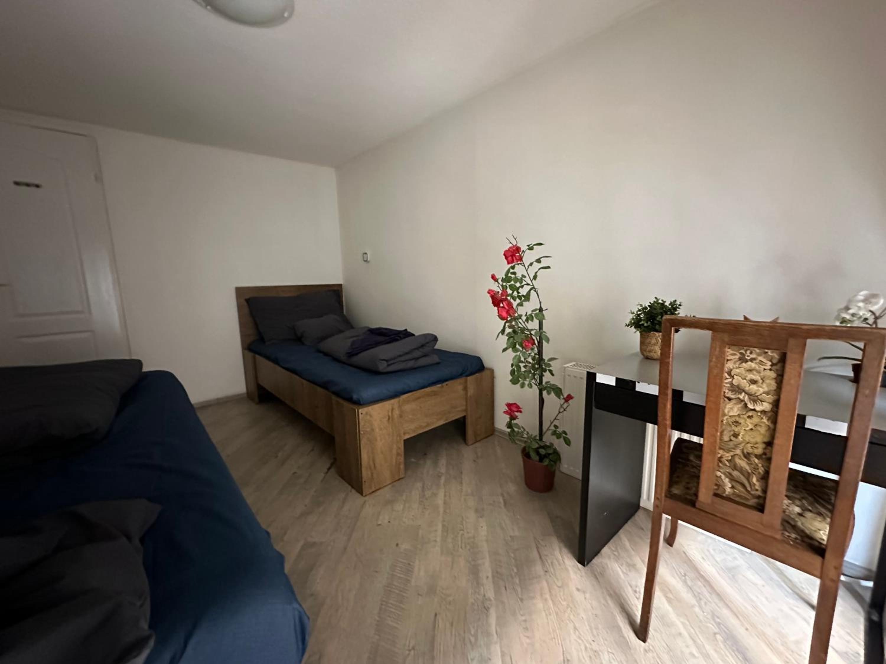 Hostel King view 4