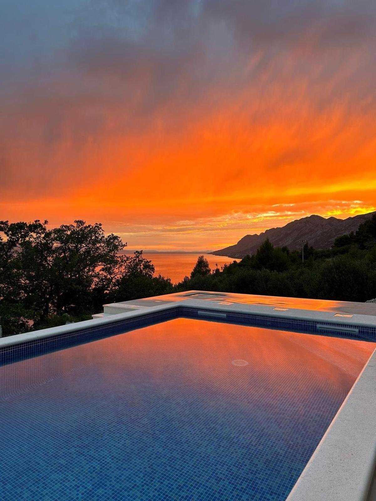 Luxury Villa Hedonia