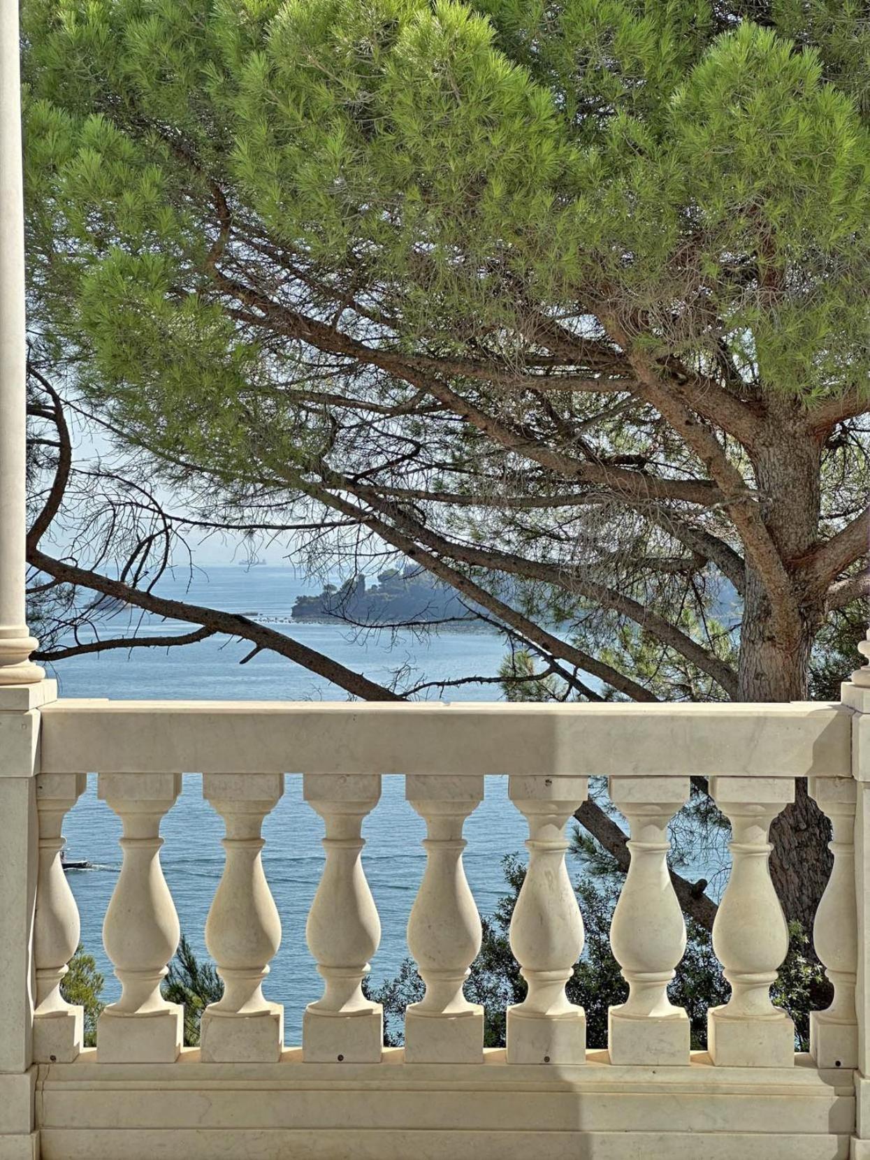 Villa Doria 10 Pax by VILLASRETREATS view 2