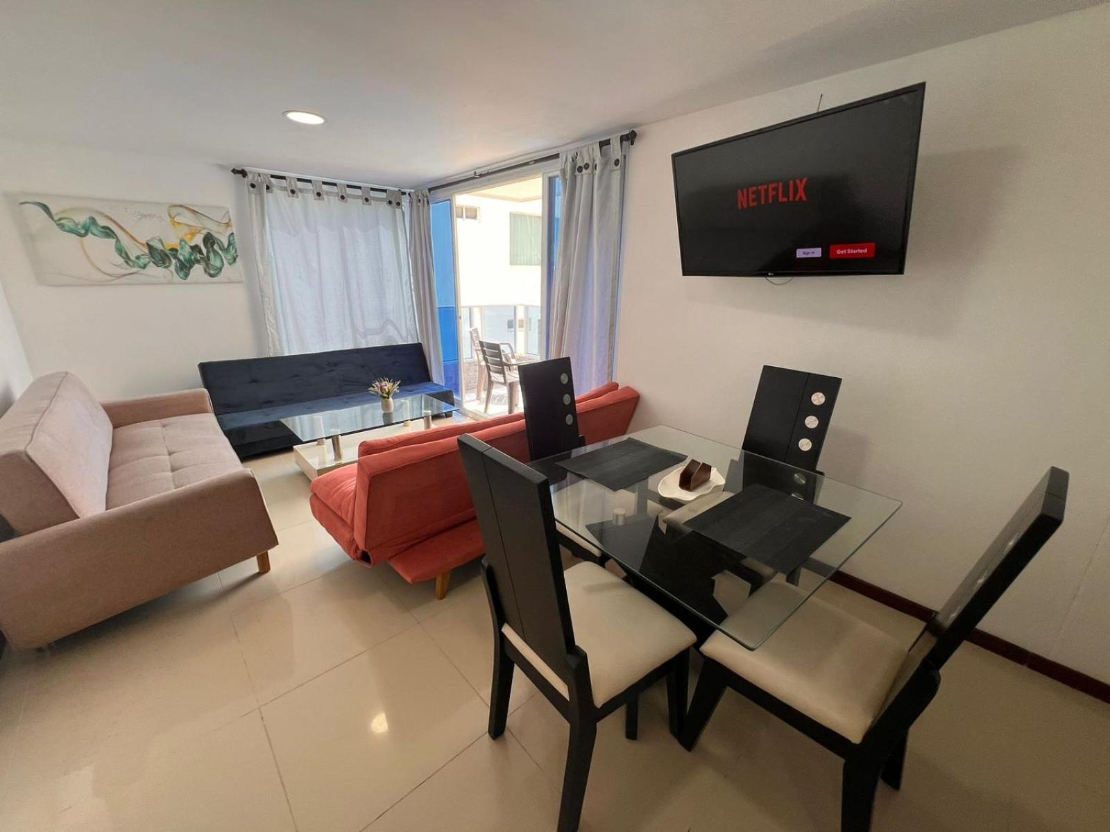 Bienesweb Apartamentos Conquistador Premium