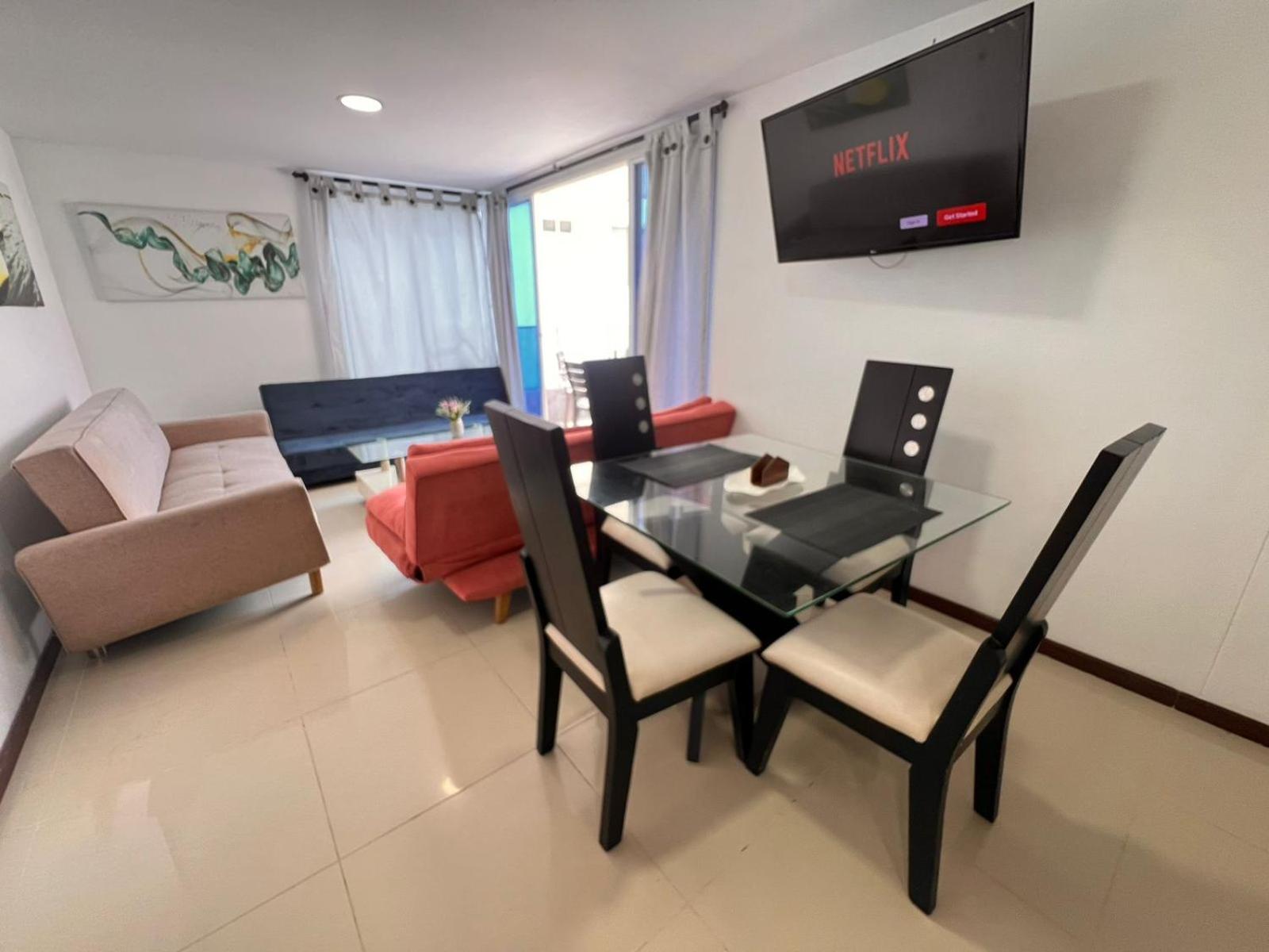Bienesweb Apartamentos Conquistador Premium