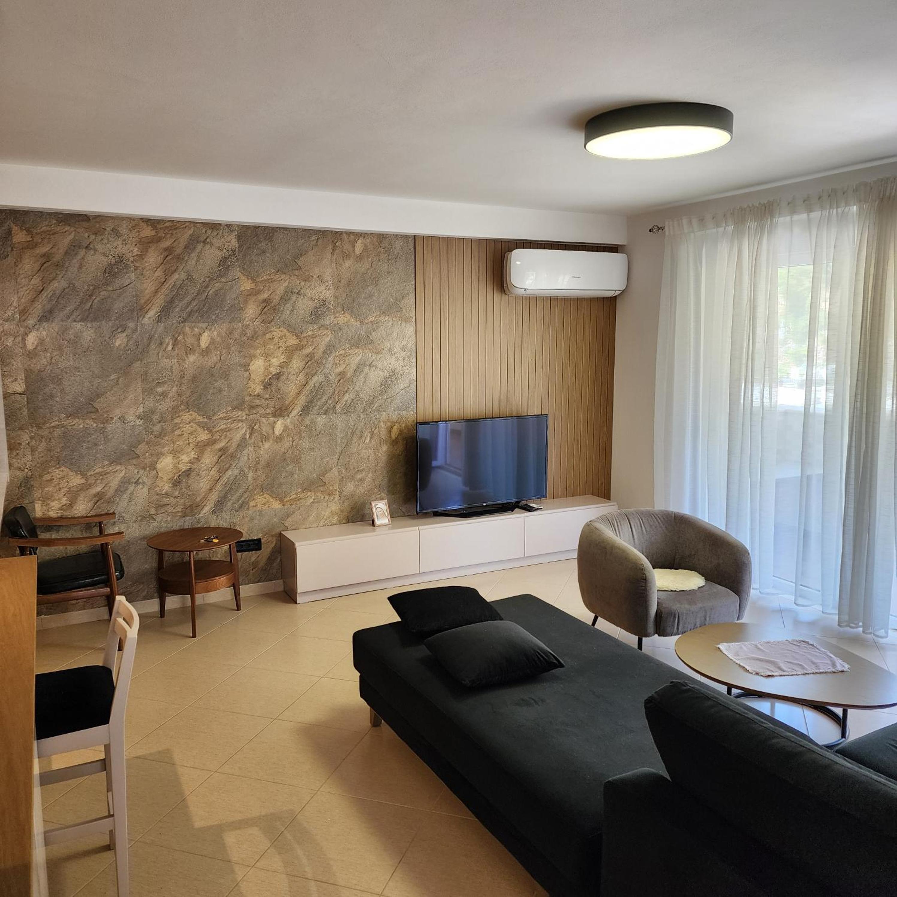 Luxury Apartment in Shengjin