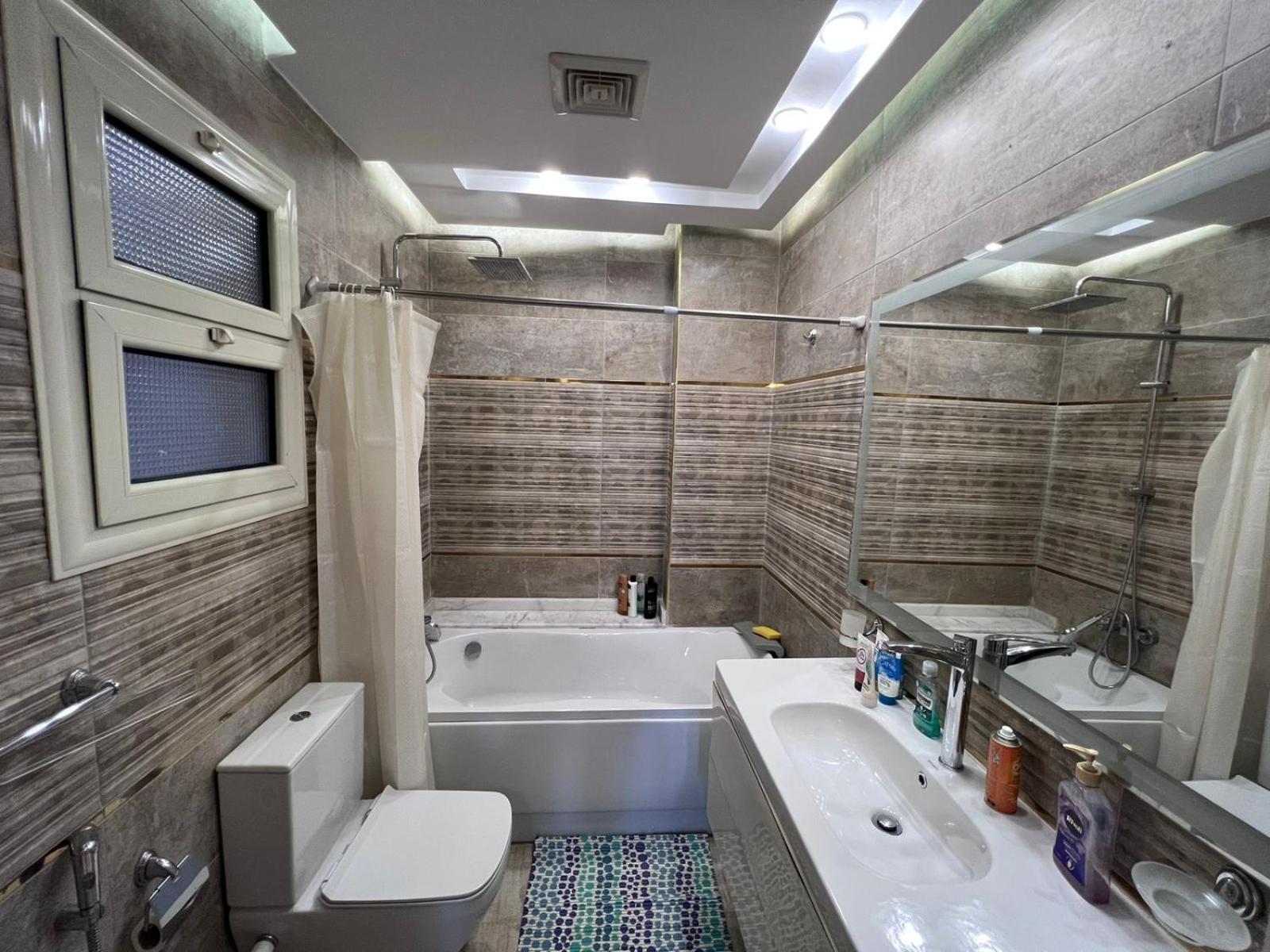 Pyramids Luxury apartment