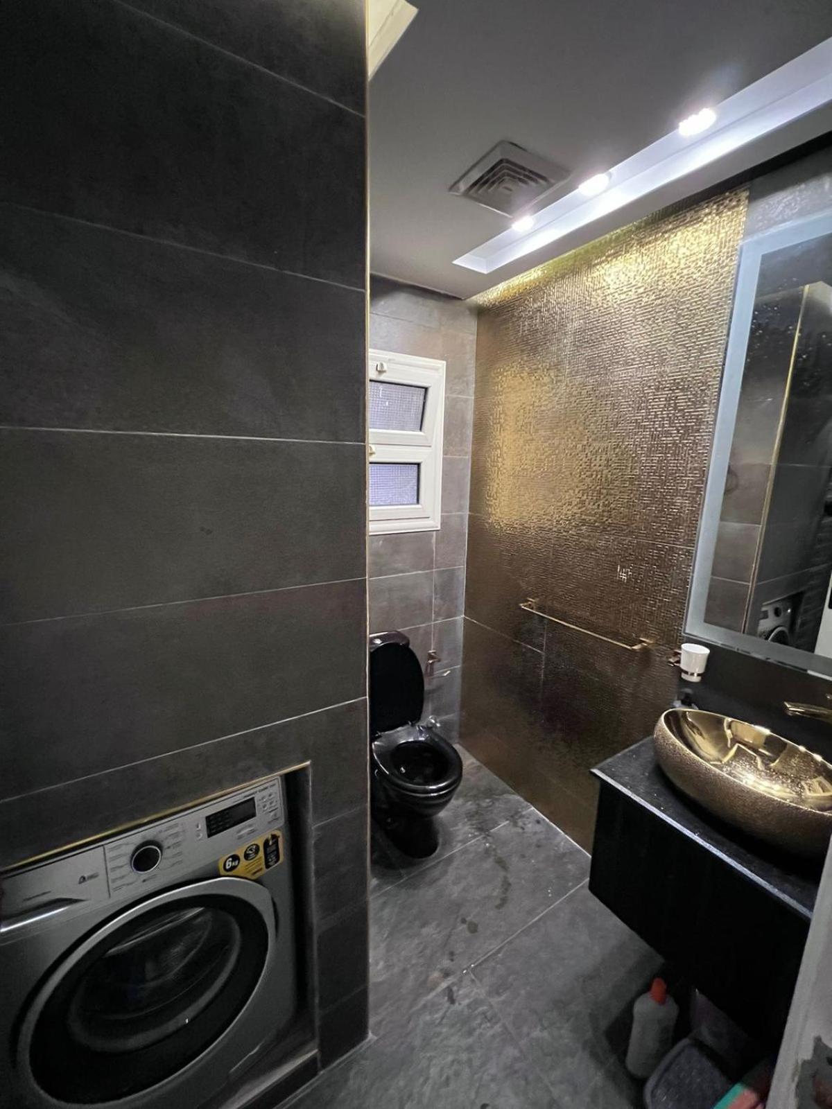 Pyramids Luxury apartment