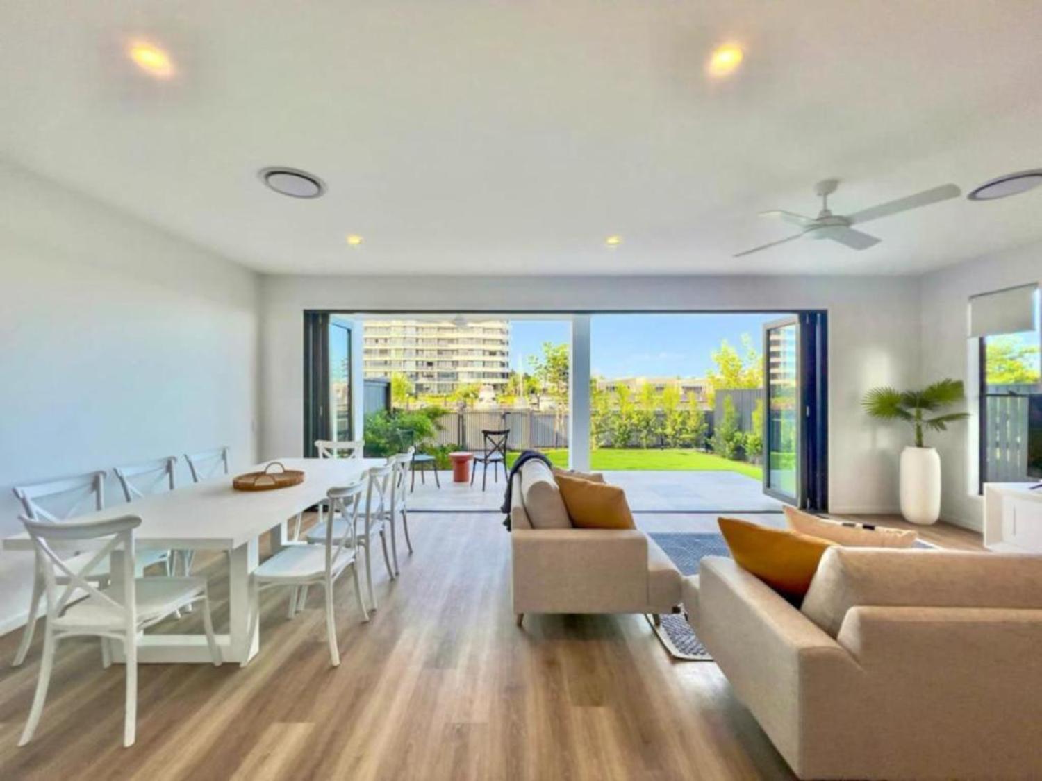 Tranquil Waterside Elegance