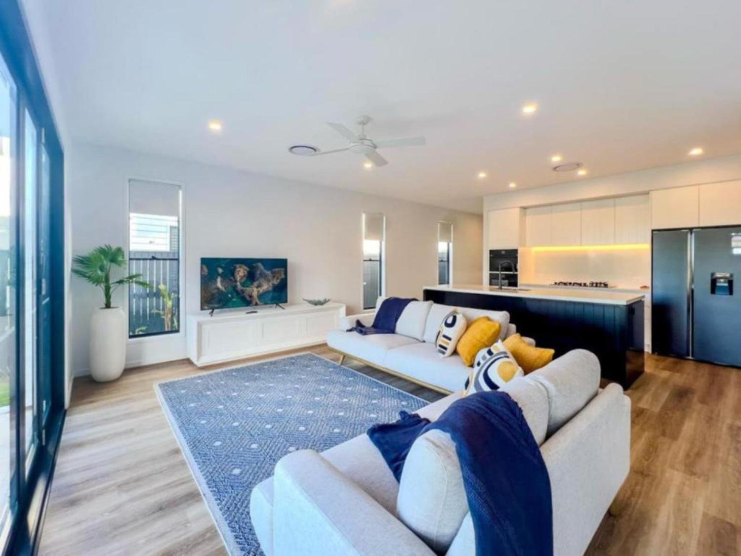 Tranquil Waterside Elegance