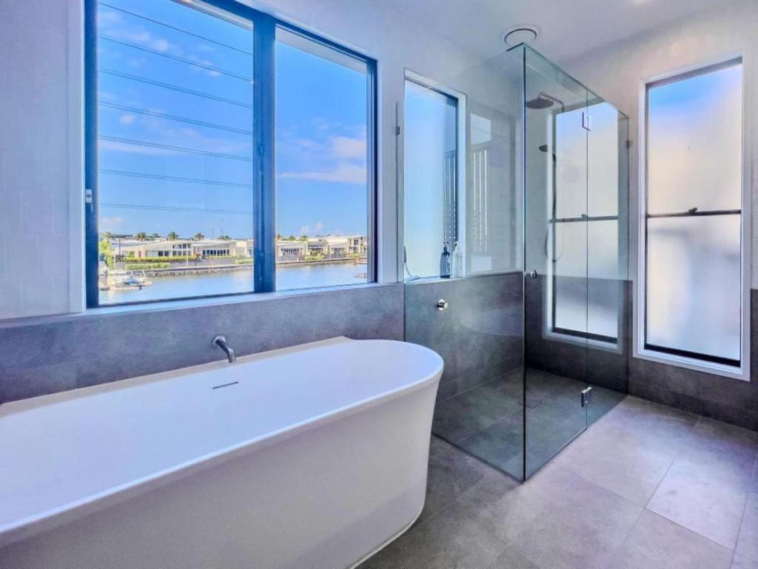 Tranquil Waterside Elegance