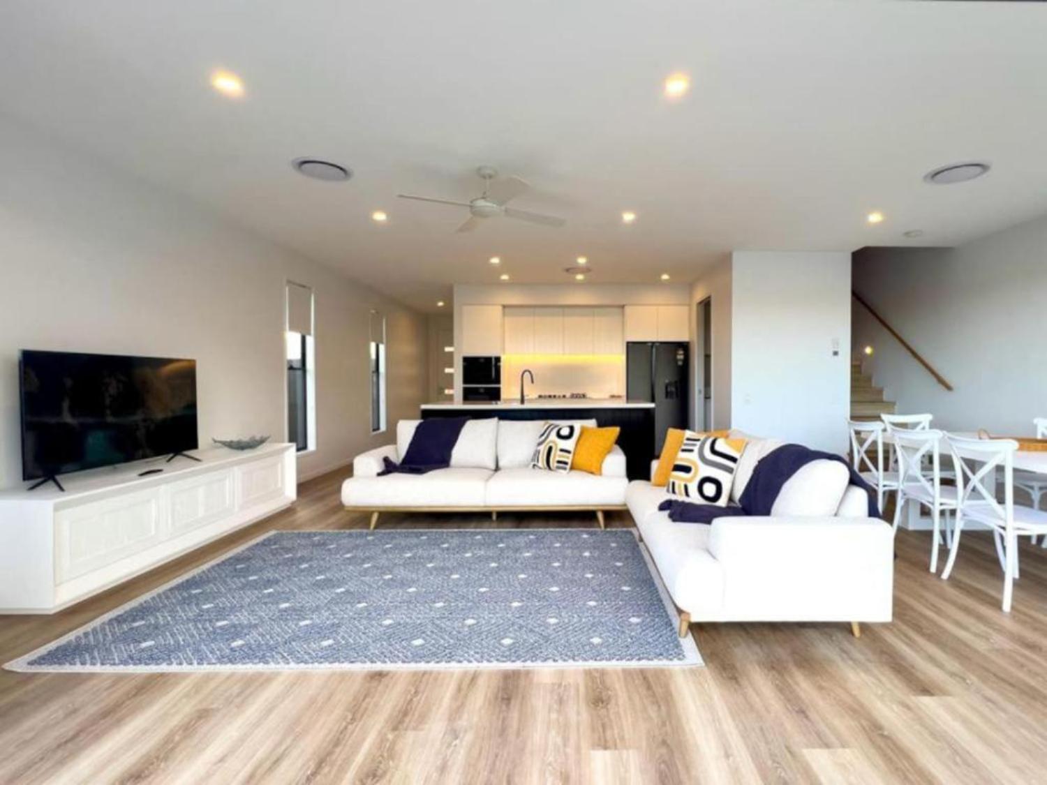 Tranquil Waterside Elegance