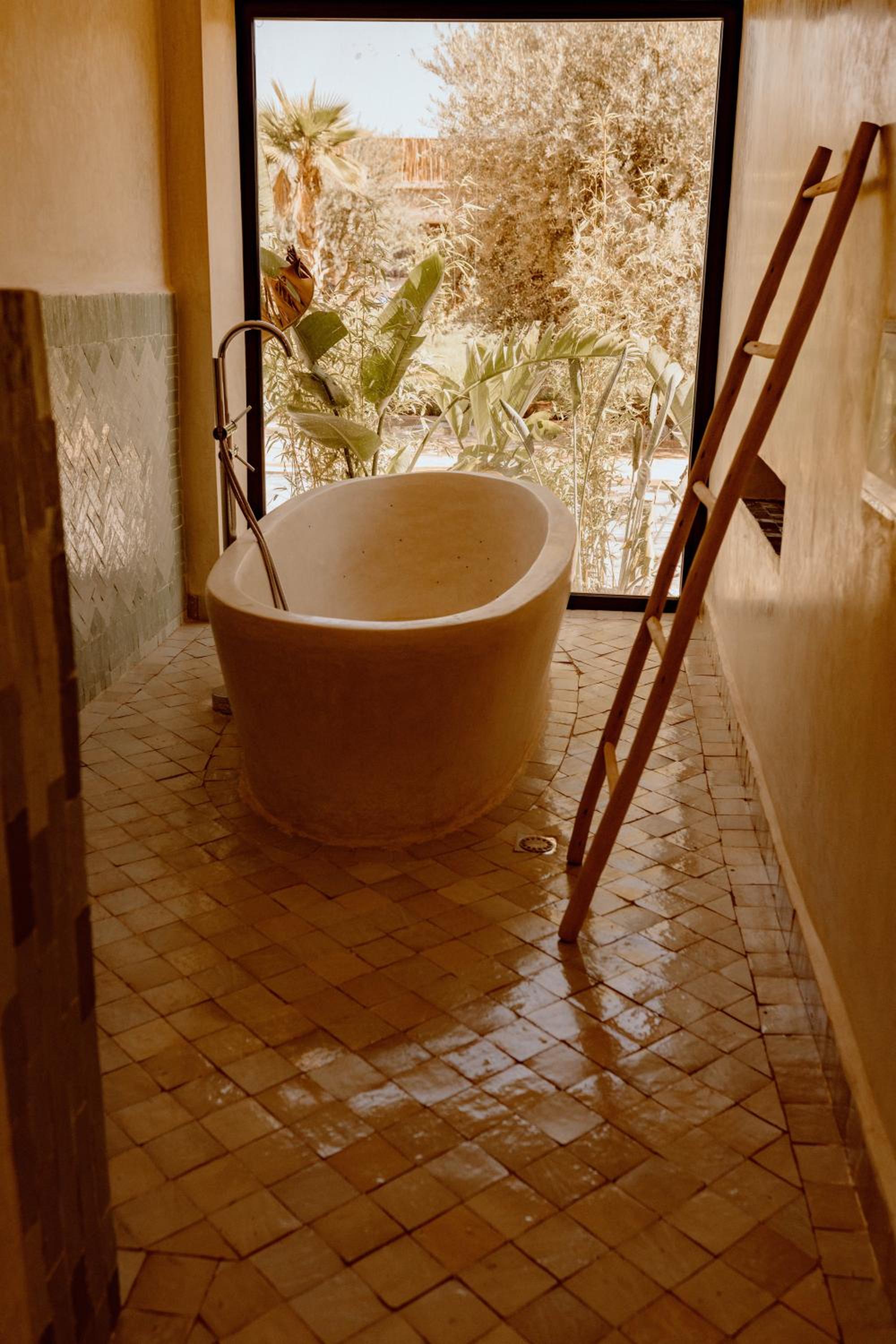 Aarabian lodge