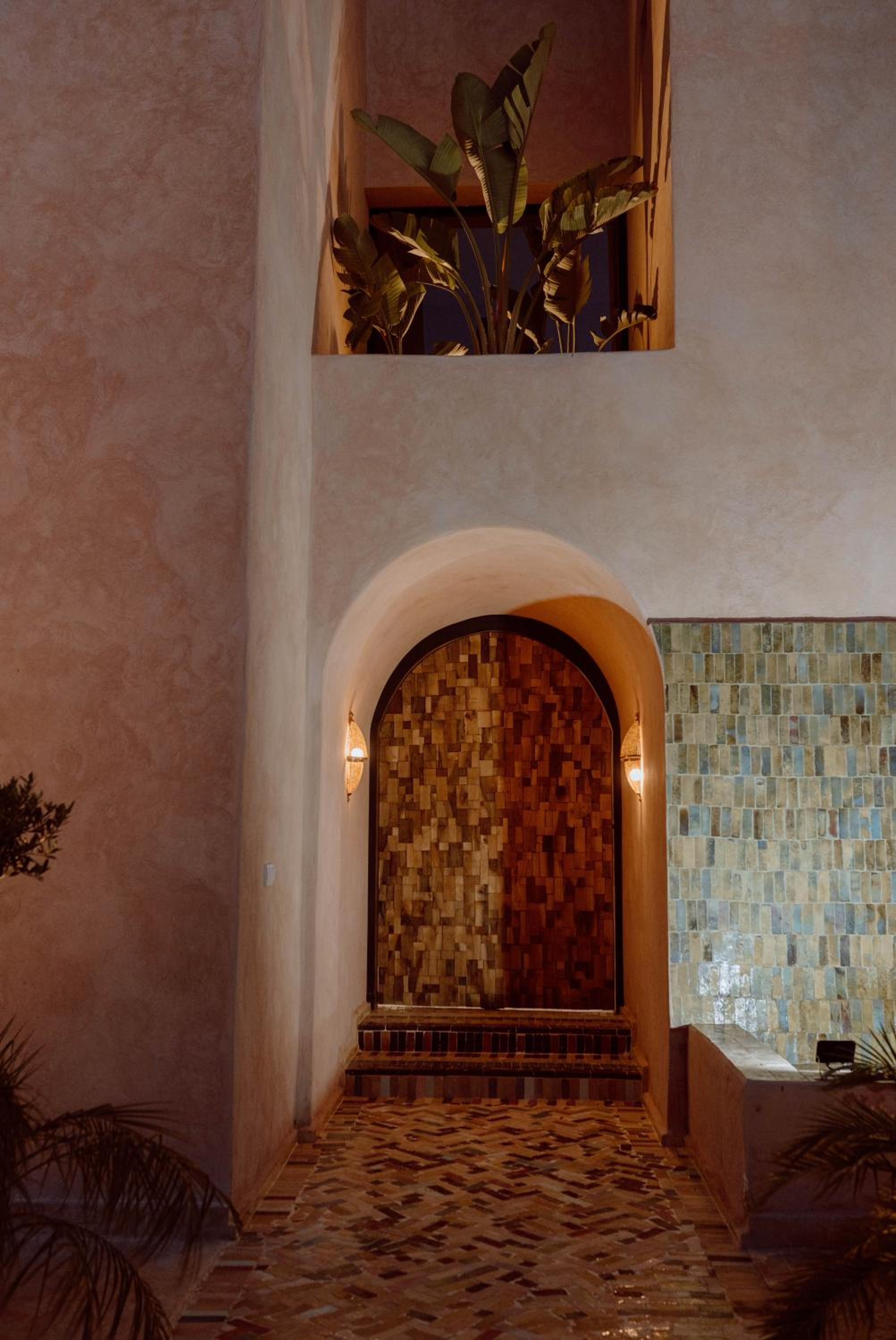 Aarabian lodge