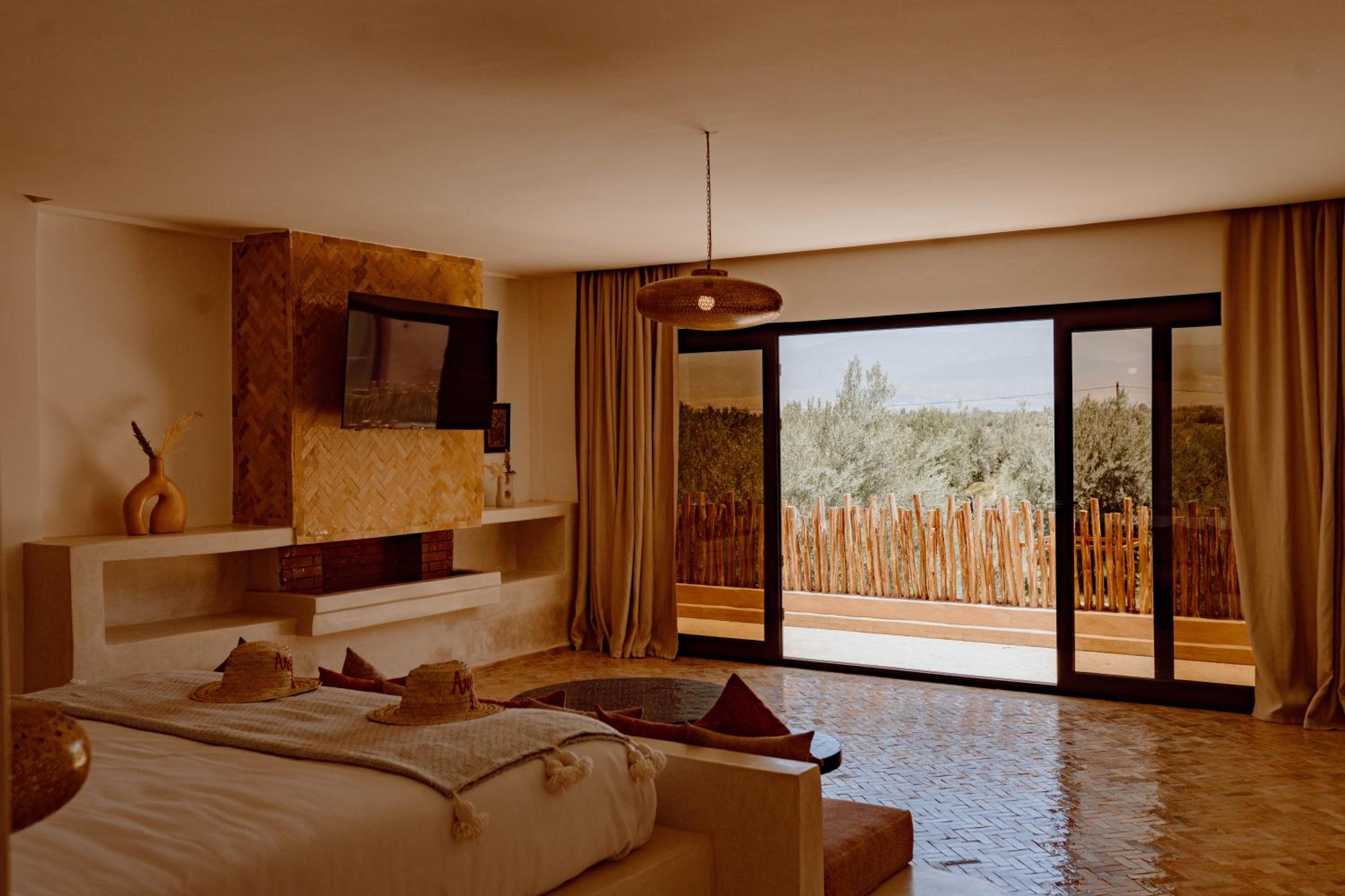 Aarabian lodge