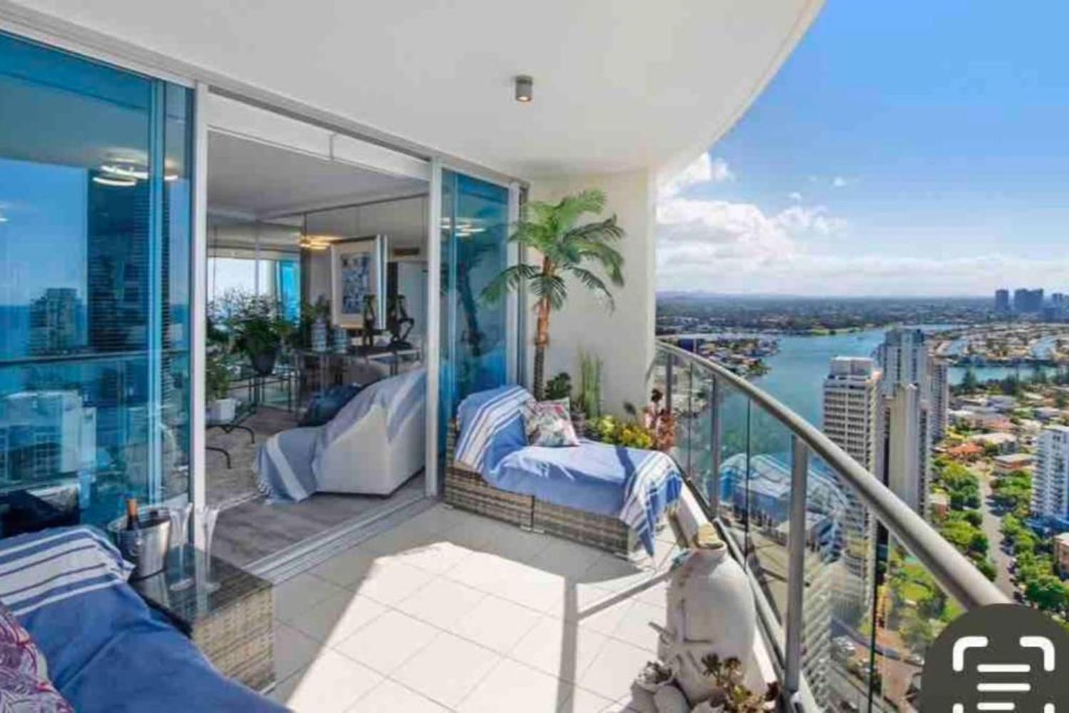 NOTINUSEOceanview Luxury Level 36 Couple Oasis