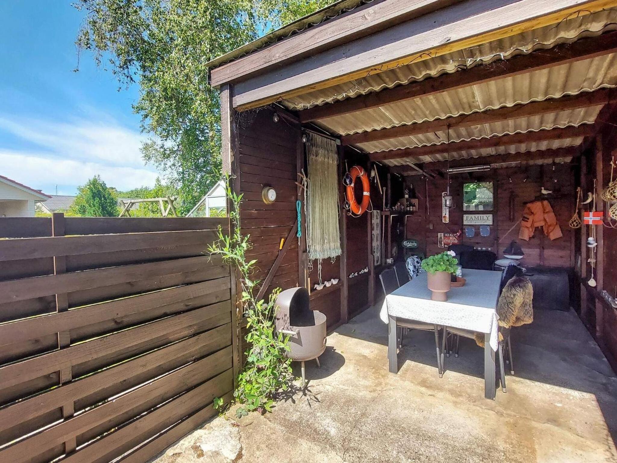 10 person holiday home in Ålbæk-By Traum
