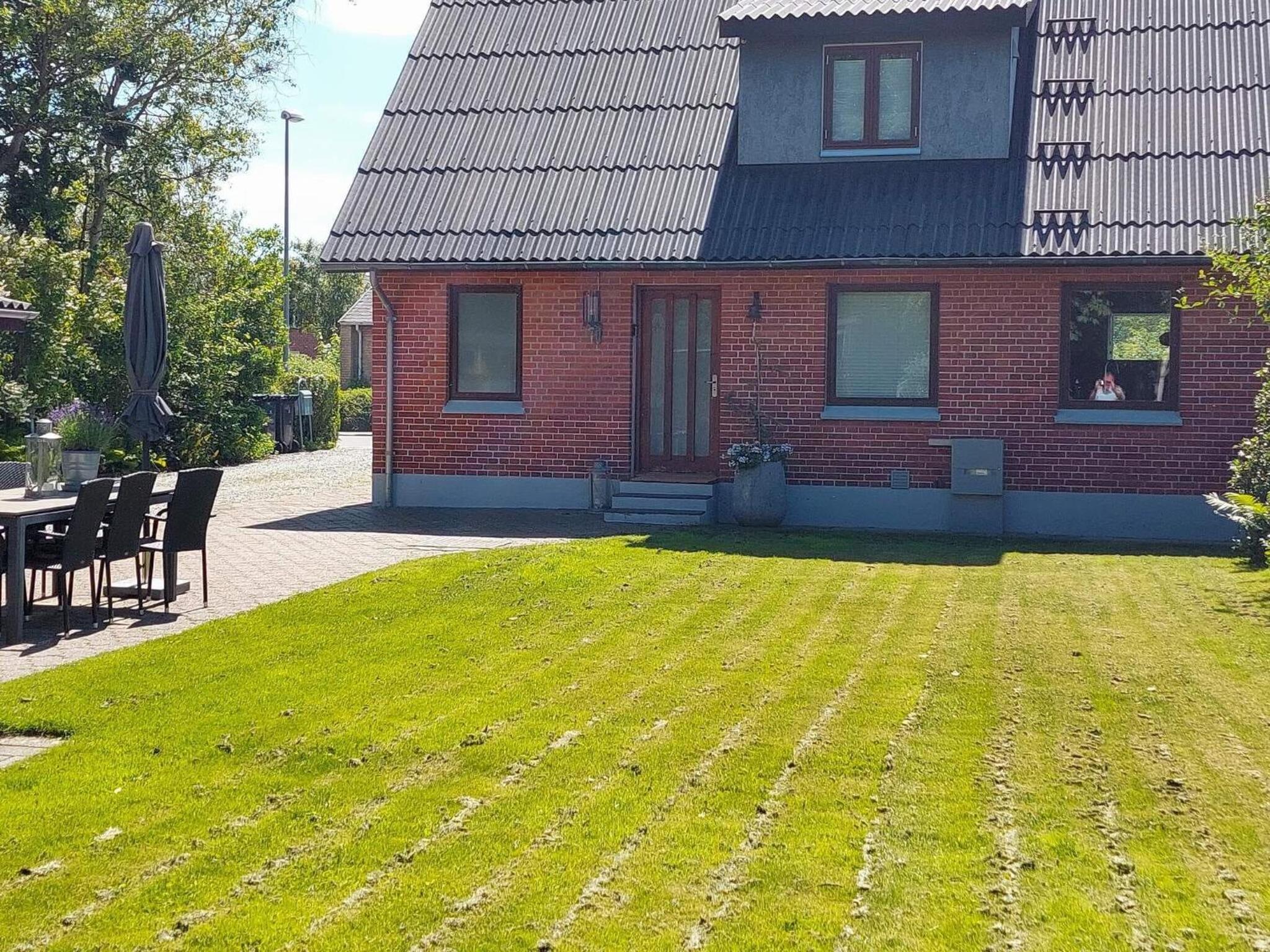 10 person holiday home in Ålbæk-By Traum