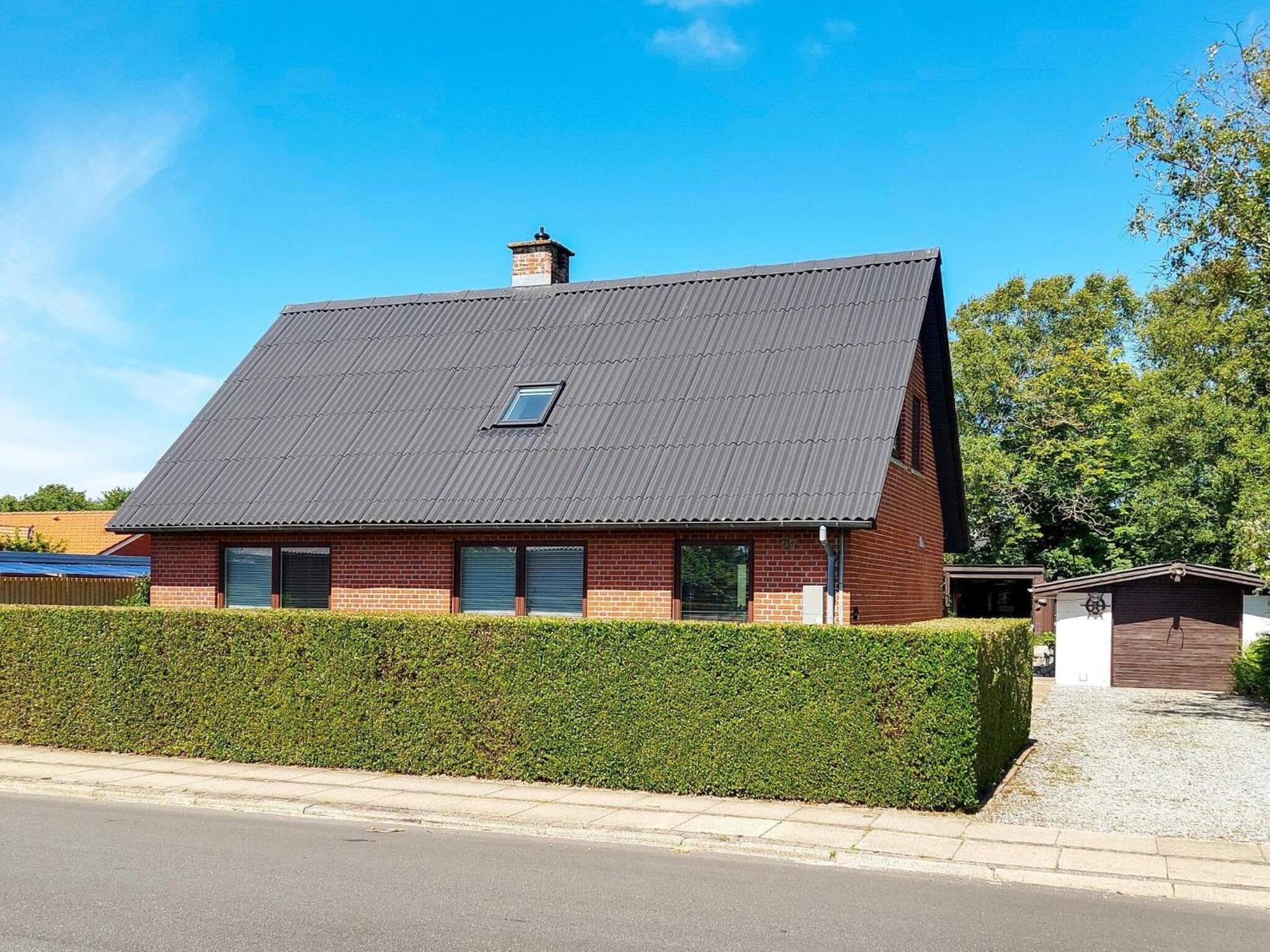 10 person holiday home in Ålbæk-By Traum