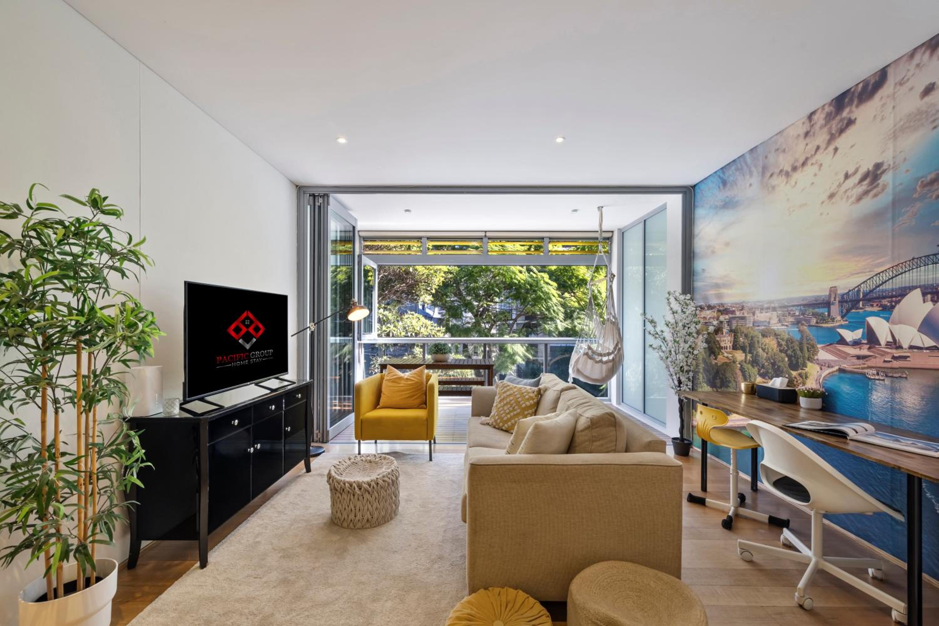 Cozy Modern Peaceful CityPad - Balcony AC Laundry
