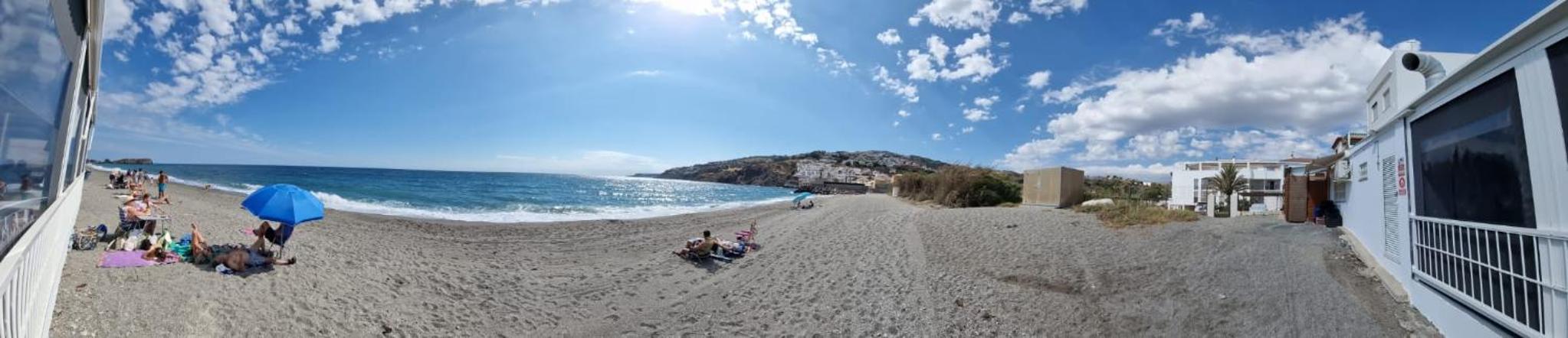 Literalmente en la misma playa