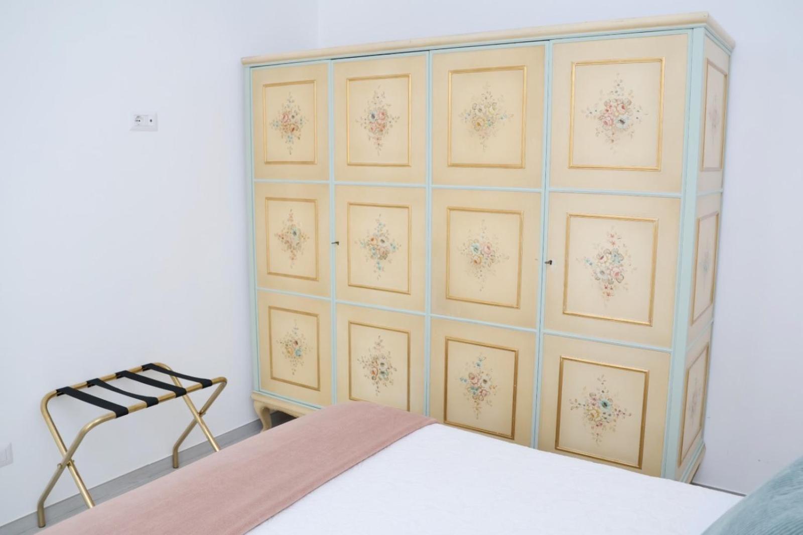 MAISON ANGELINA - Elegante Casa Vacanze in Puglia con Charme e Comfort view 3