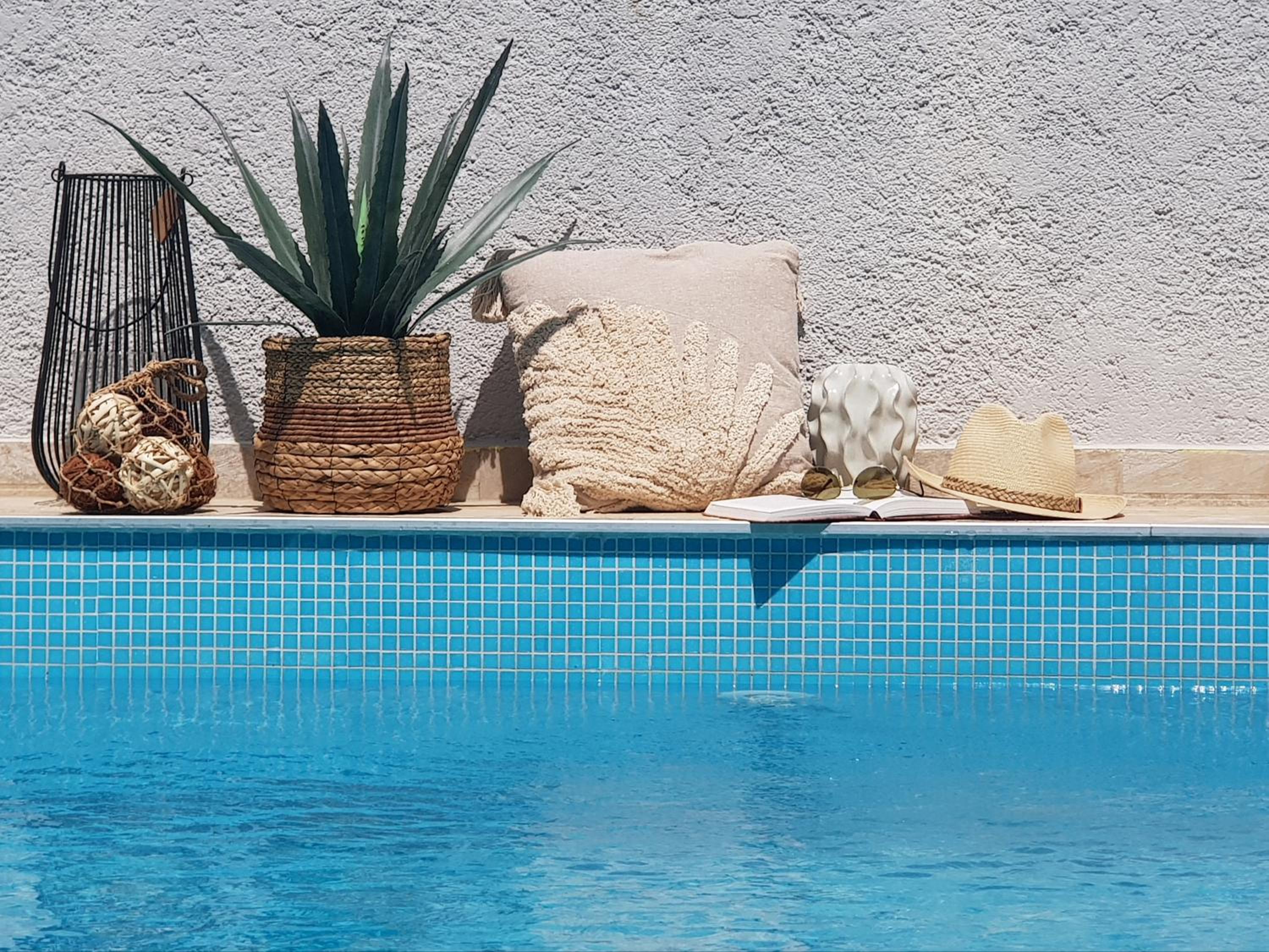 Villa Leca with heated private pool & sauna view 3