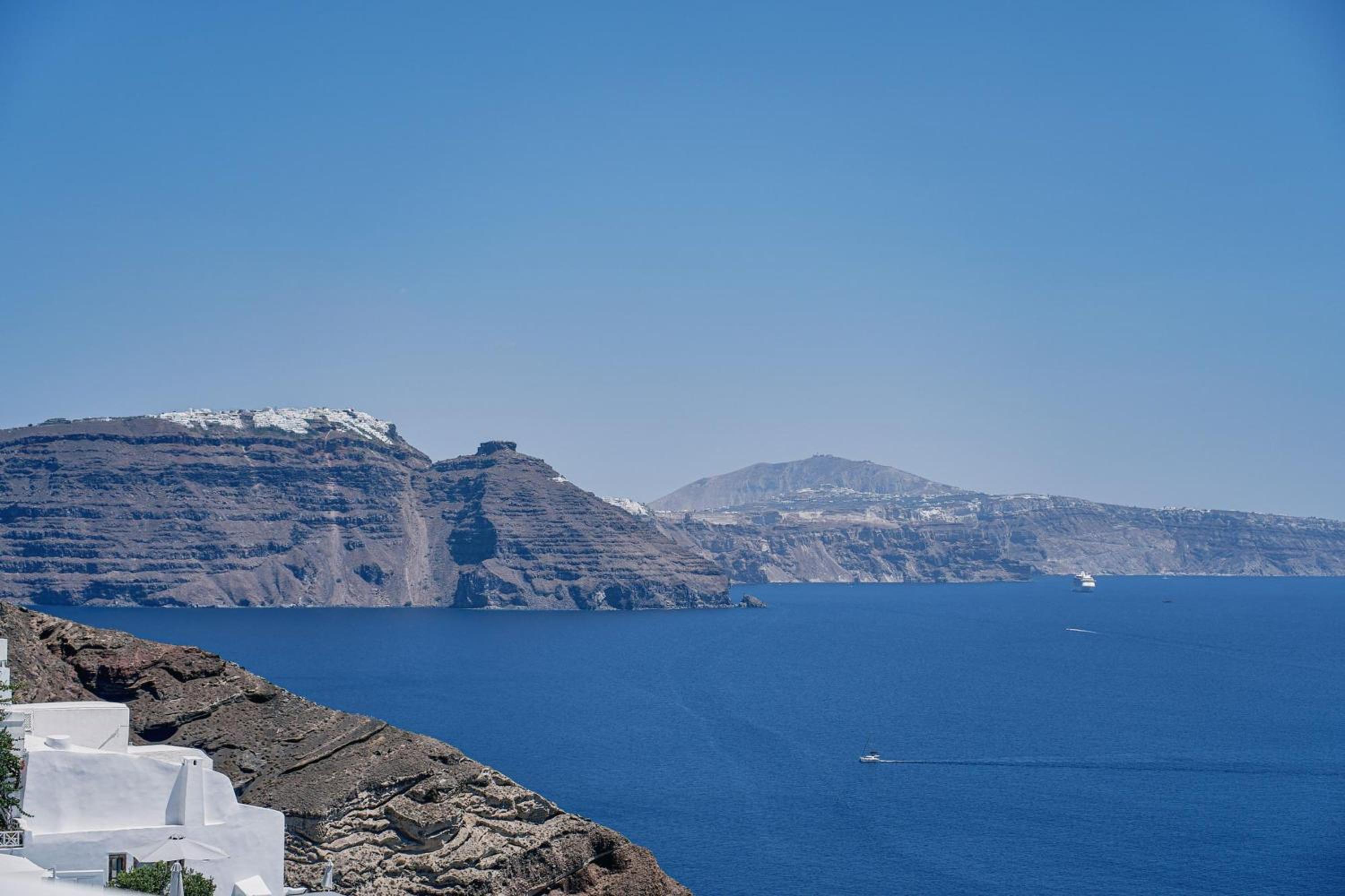 Oia Vacations - The Mill Haven Santorini - Property Image 2