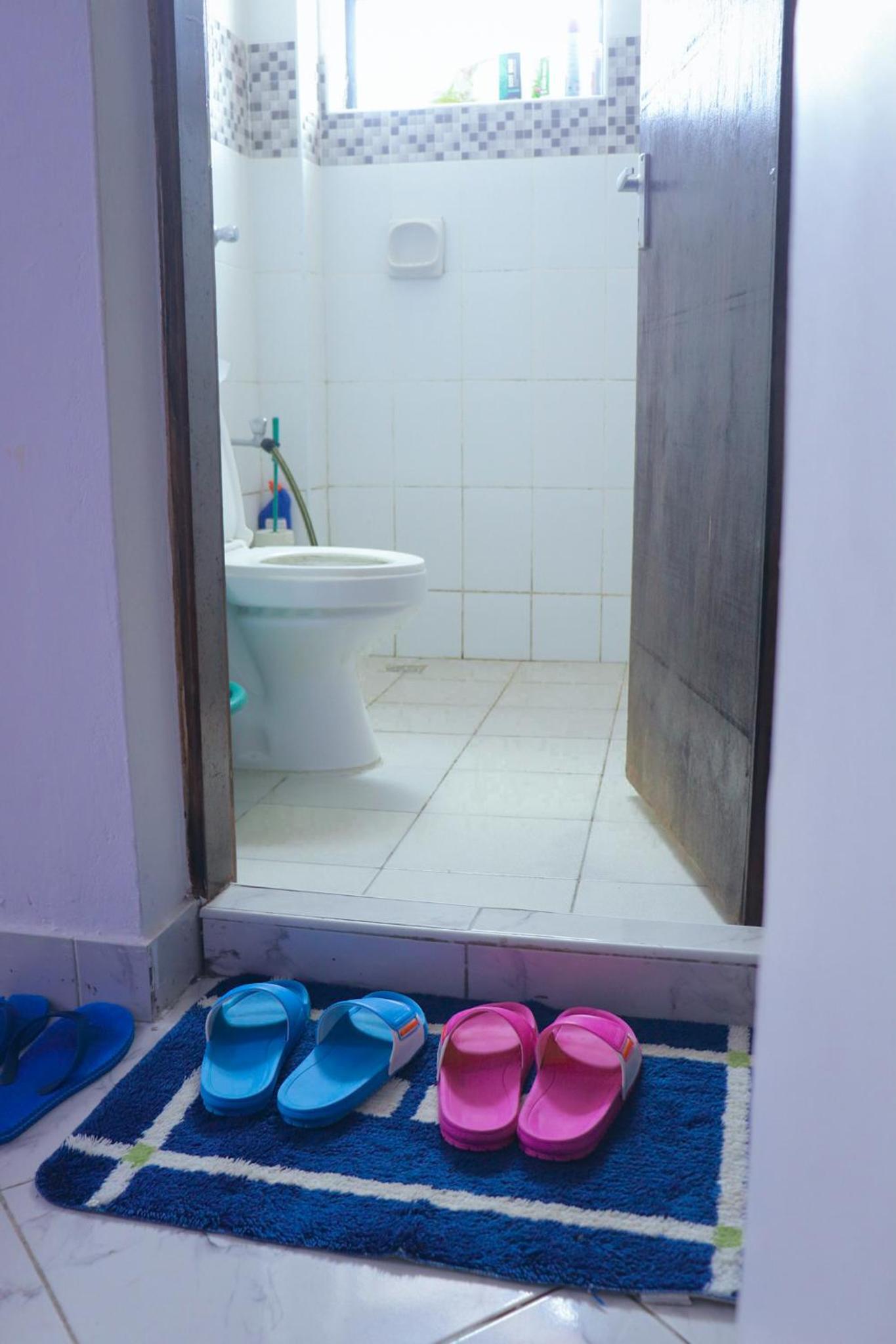 Keshie's Holiday Homes welcomes you to a Beautifully Furnished 2BR Apartment