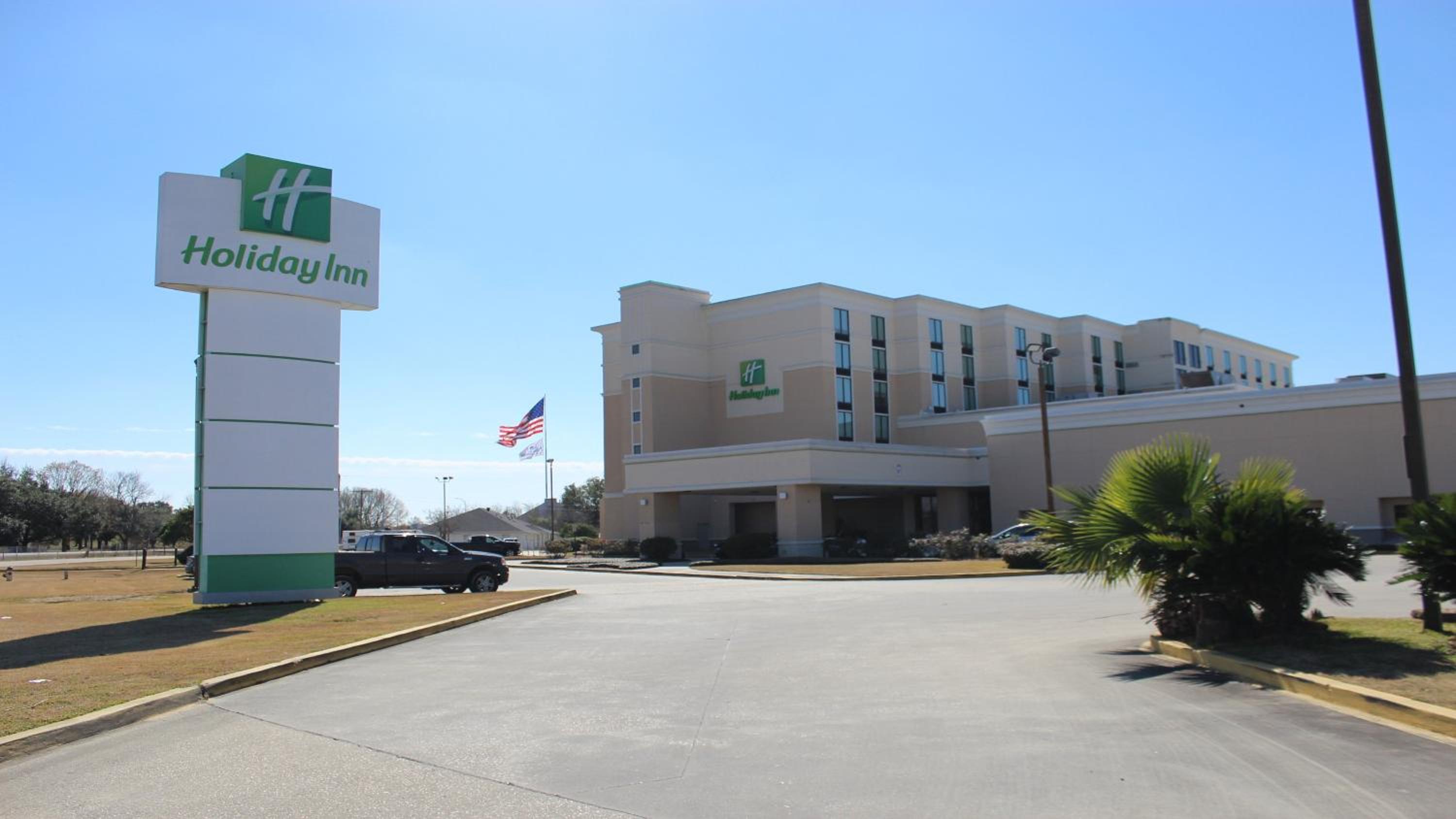 Hotel Holiday Inn Baton Rouge-South, an IHG Hotel - Image 1