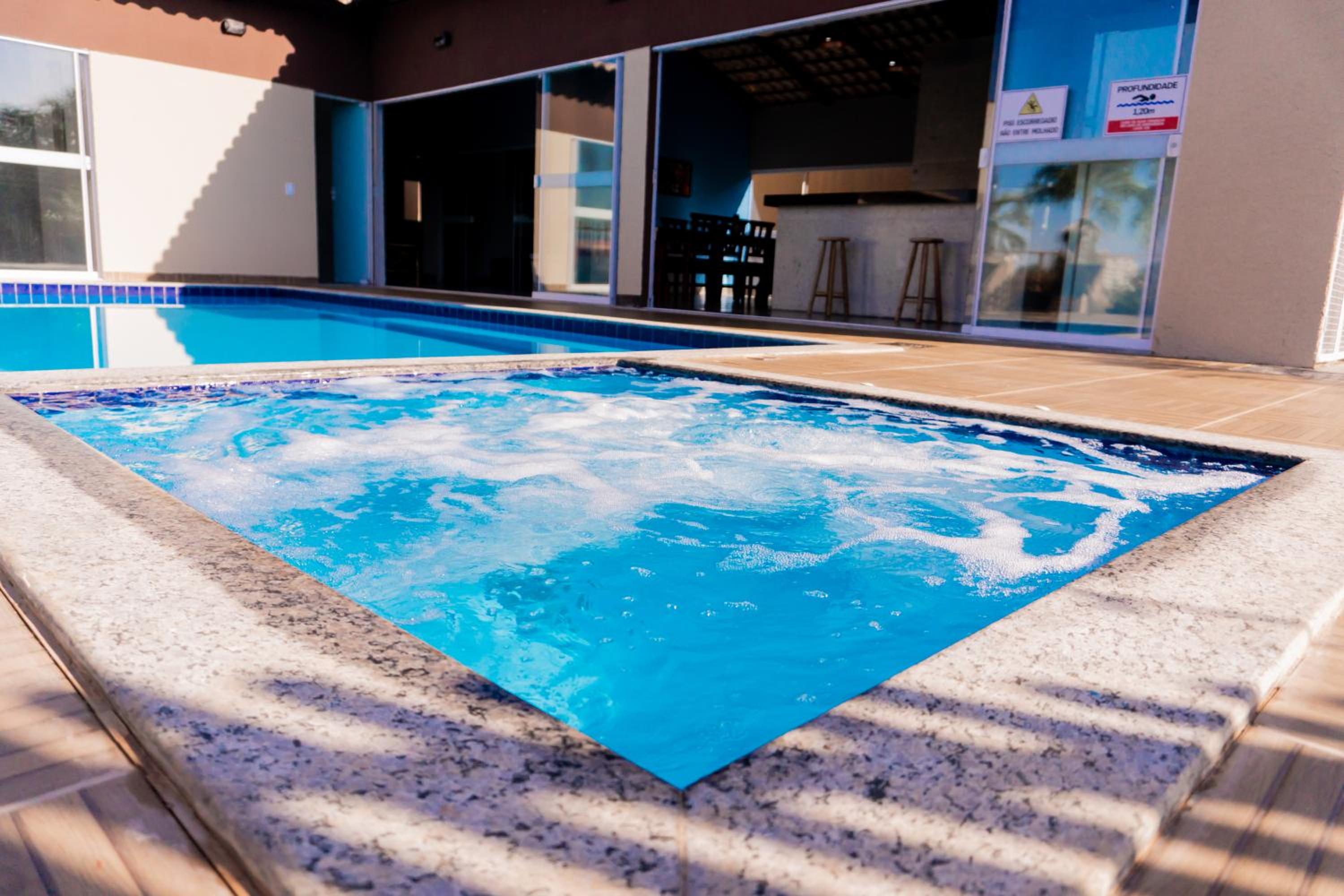 Casa do Lago Resort - luxo, lazer e privacidade, acomoda até 20 pessoas