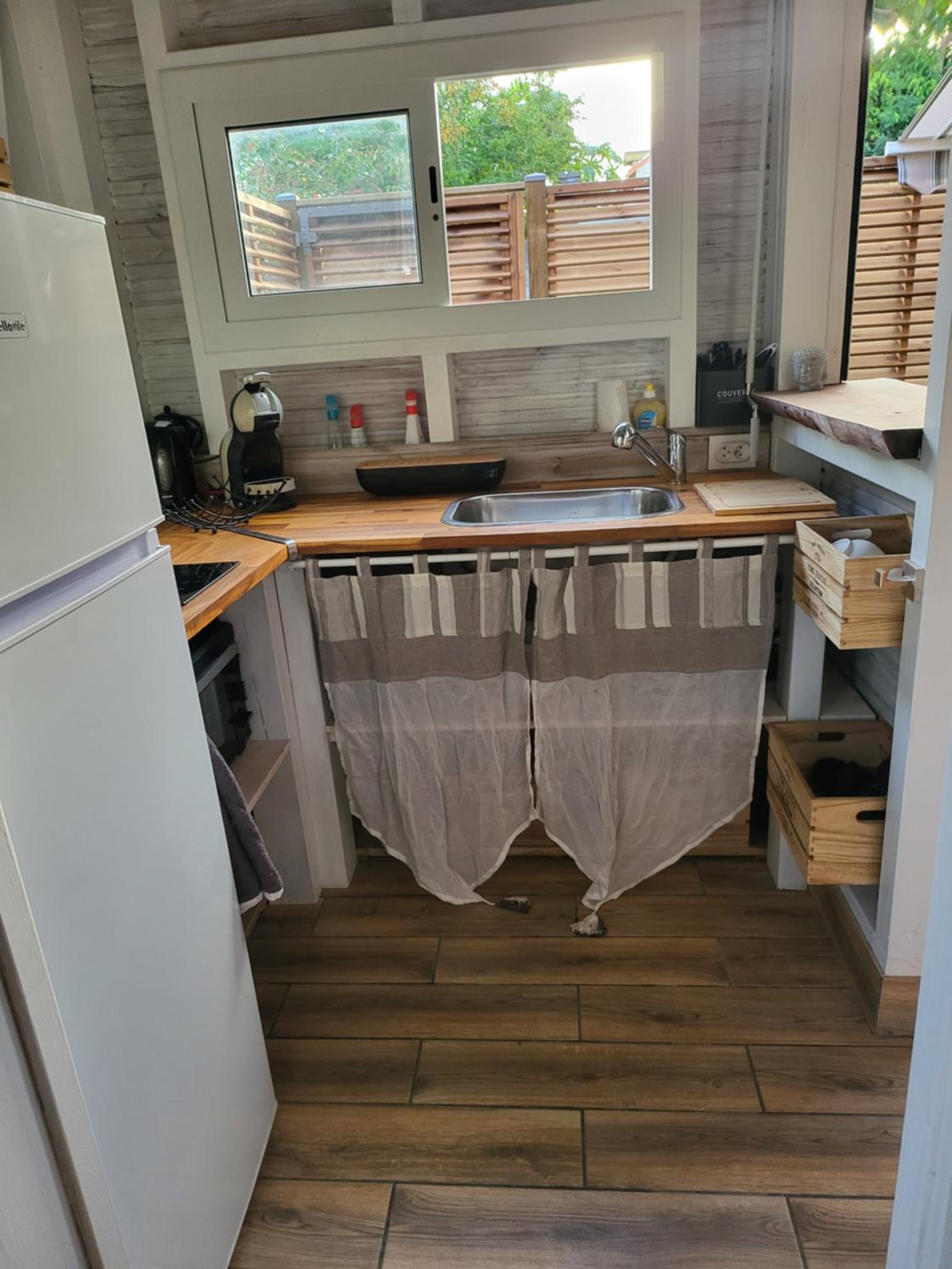 Bungalow chez Séve et Savi avec jacuzi