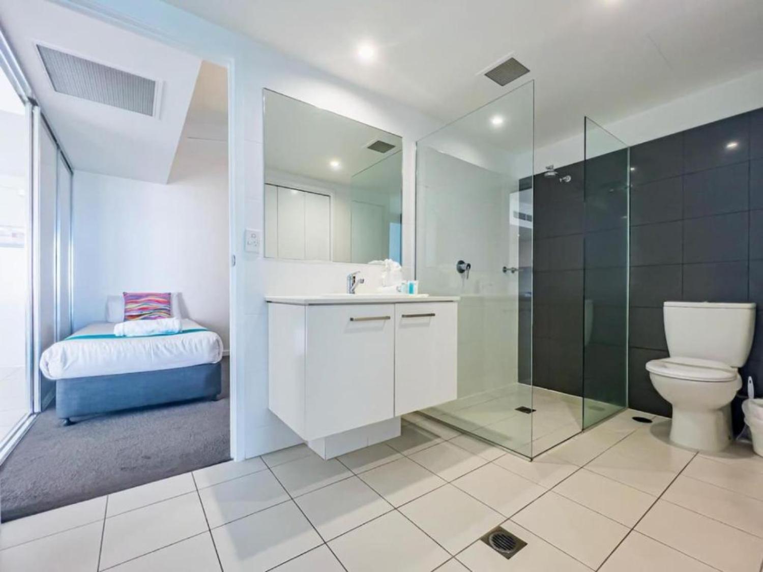 Ocean Whisper Broadbeach
