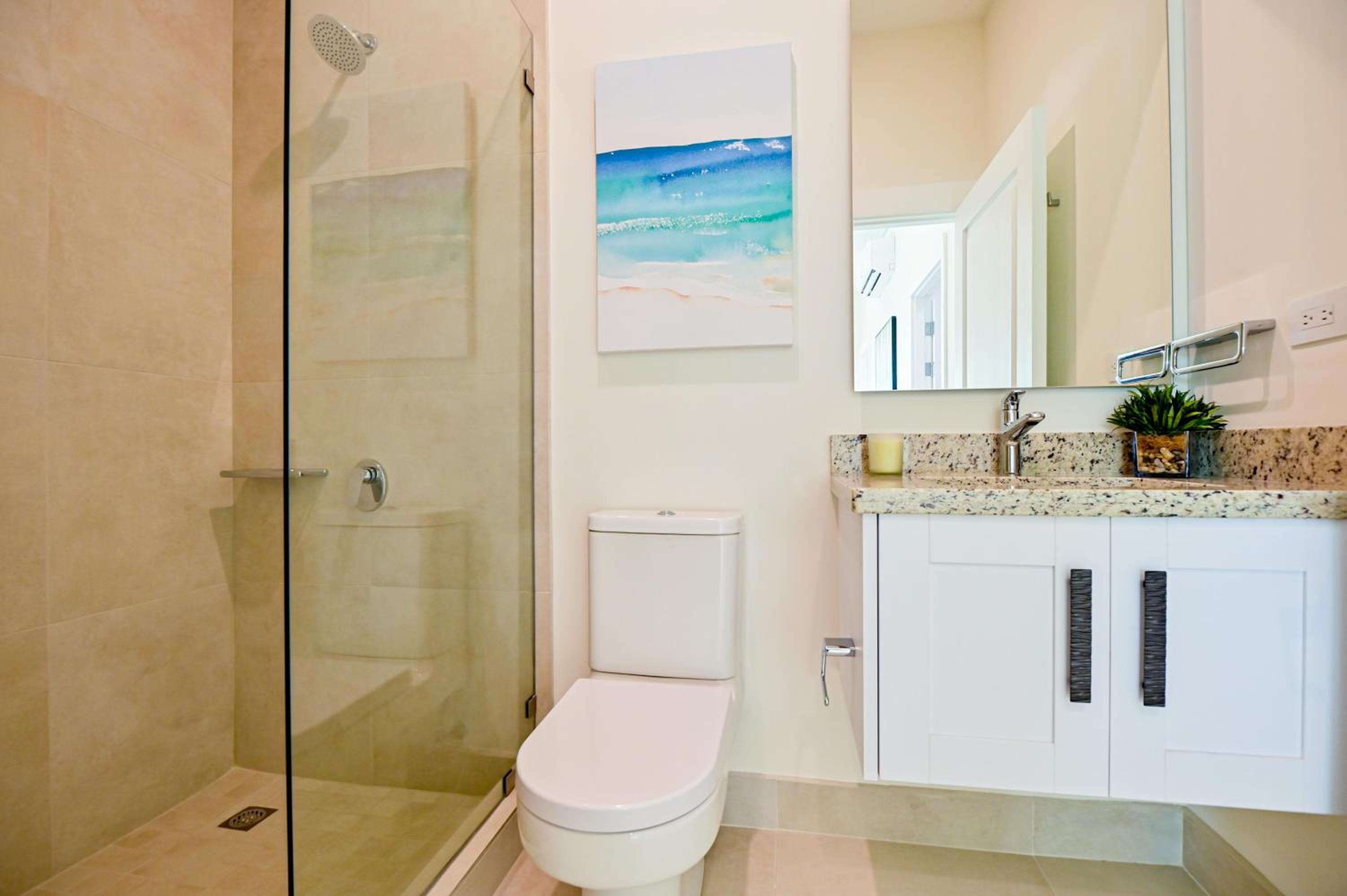 Flamingo Marina - 2BR Condo - Charming Seaview