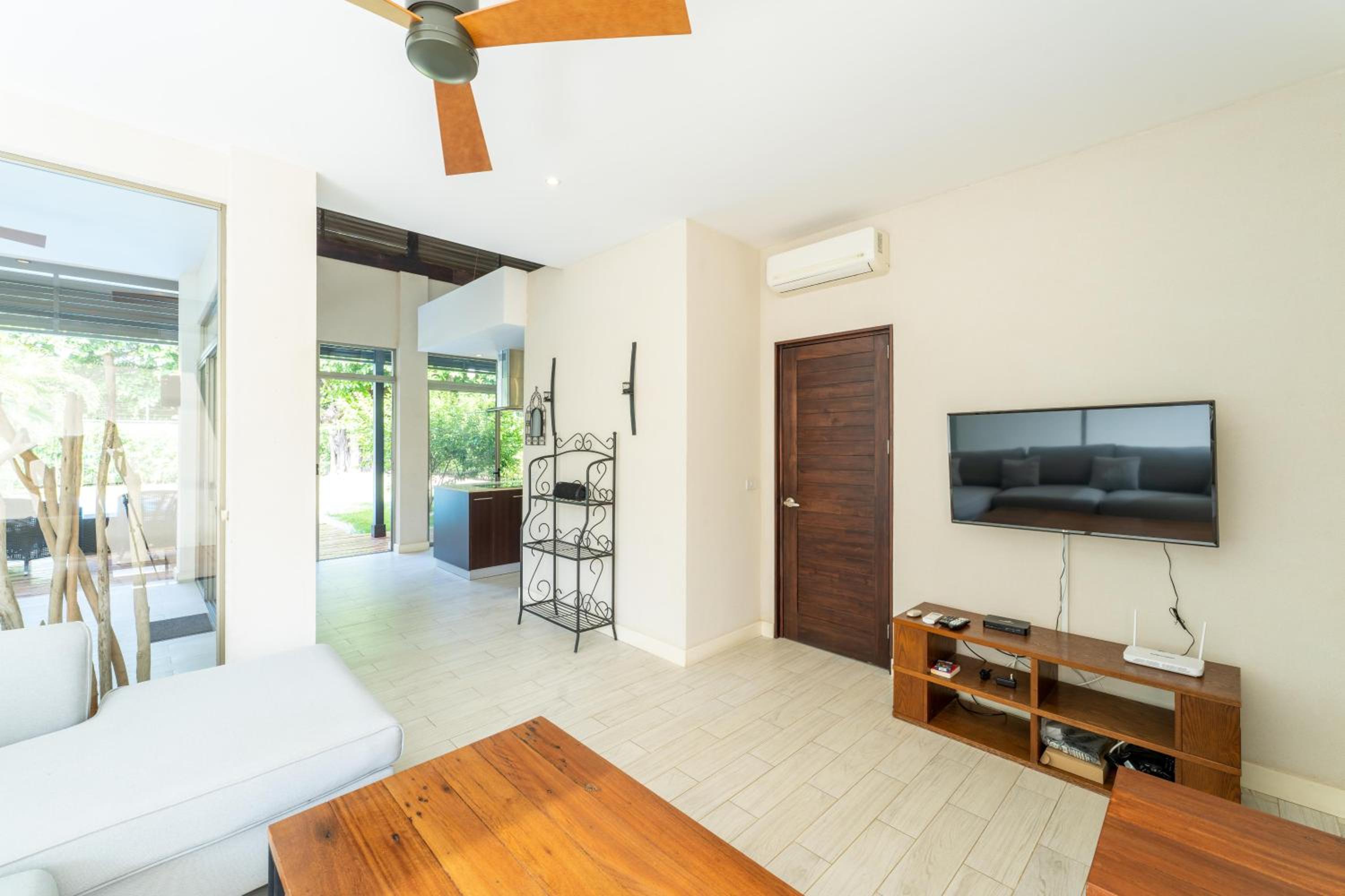 Casa Harmonia- 2 Br House With Pool