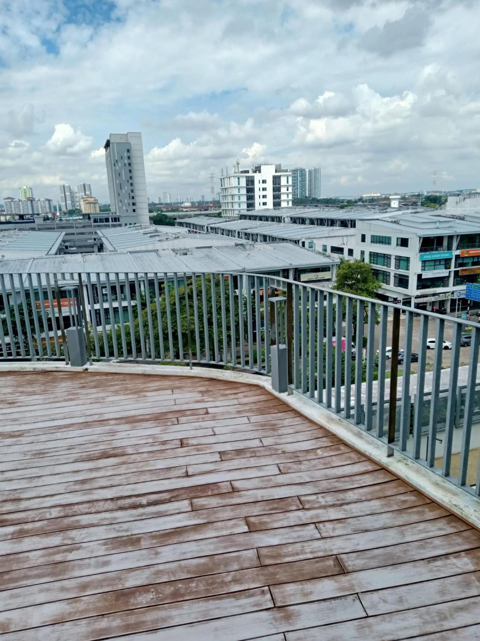 Comfortable 2BR Mosaic Mid Valley Southkey 5-6 Pax