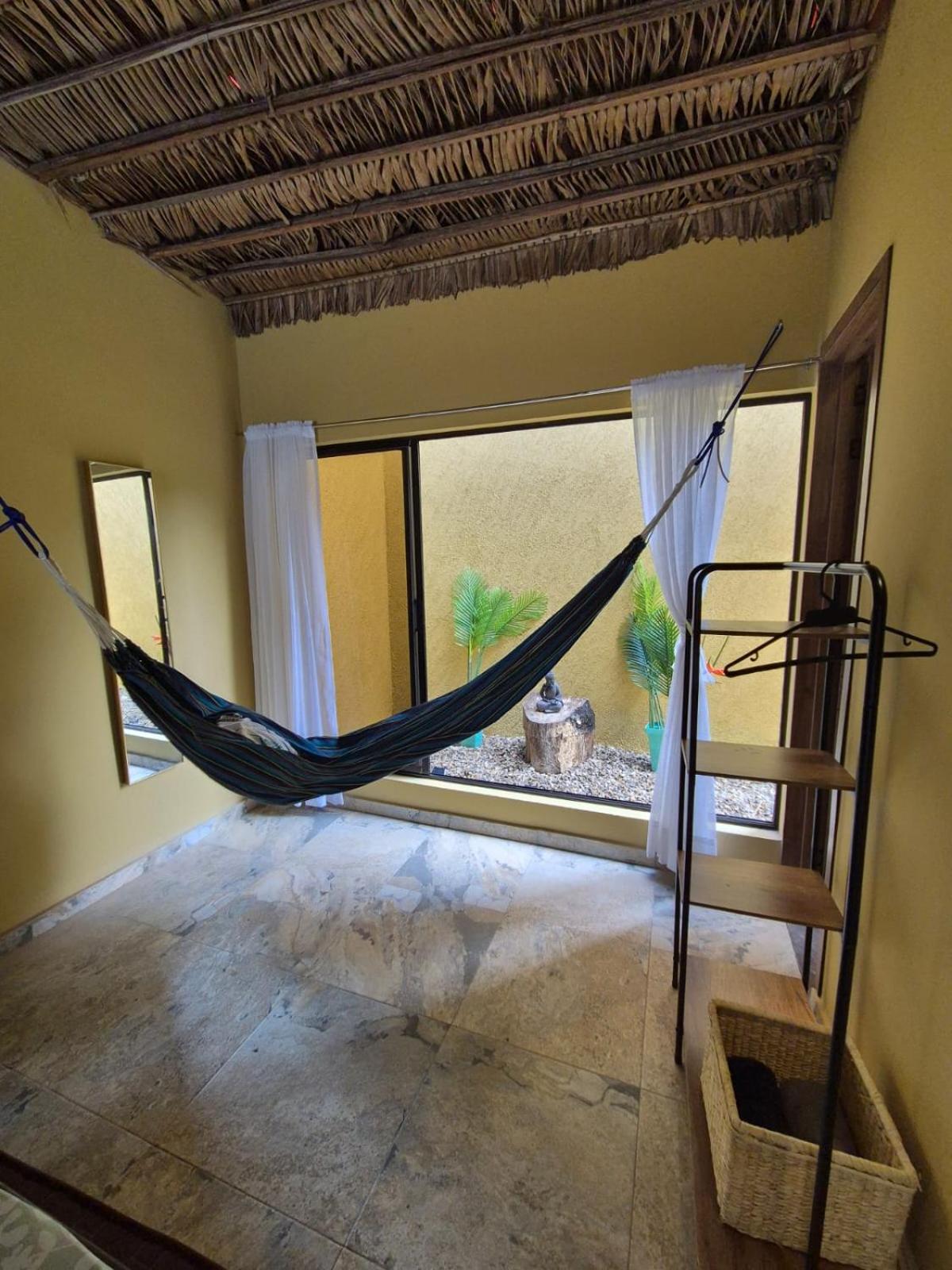 Lujosa villa con piscina y cine privado