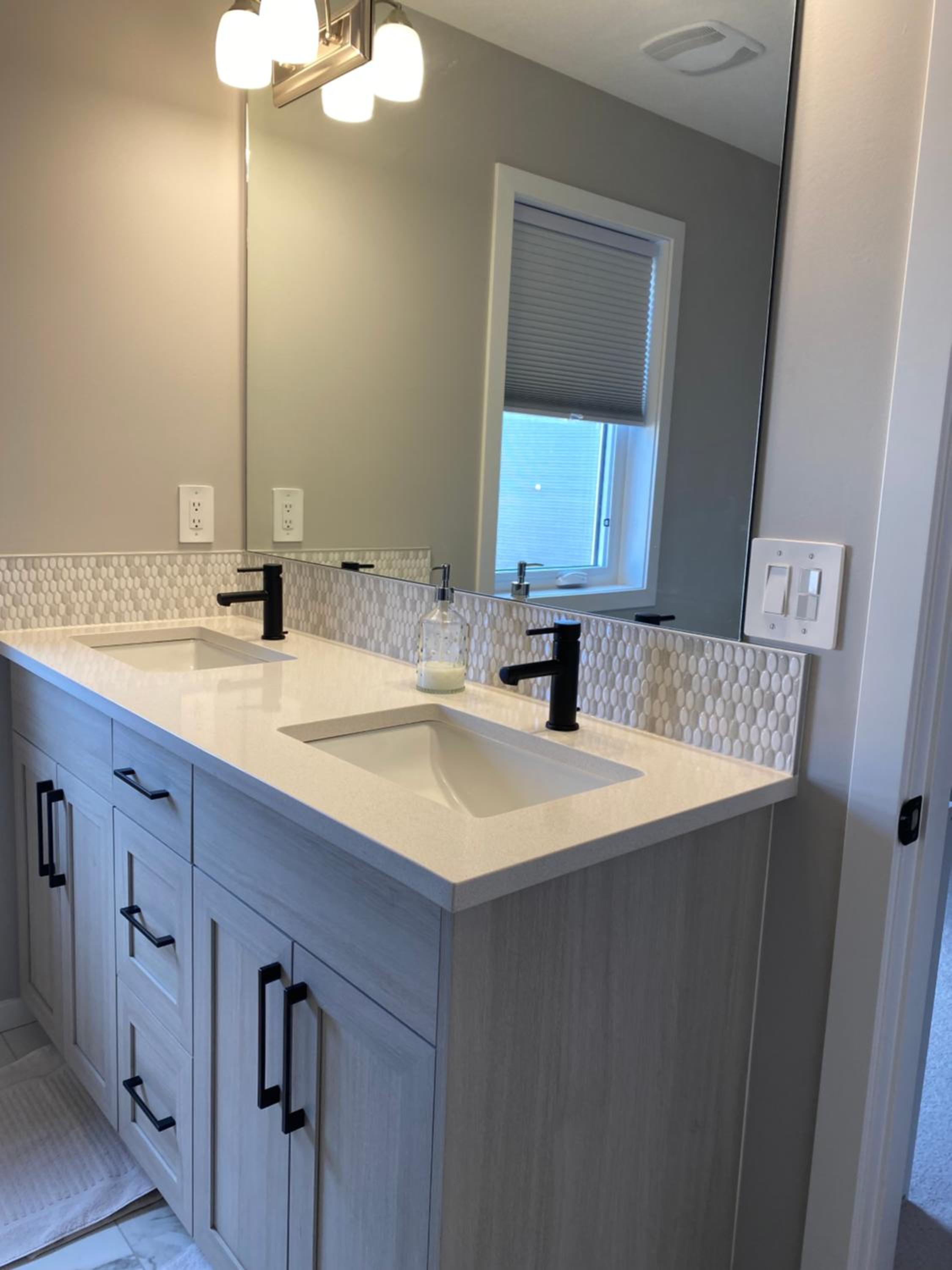 Beautiful House in Airdrie
