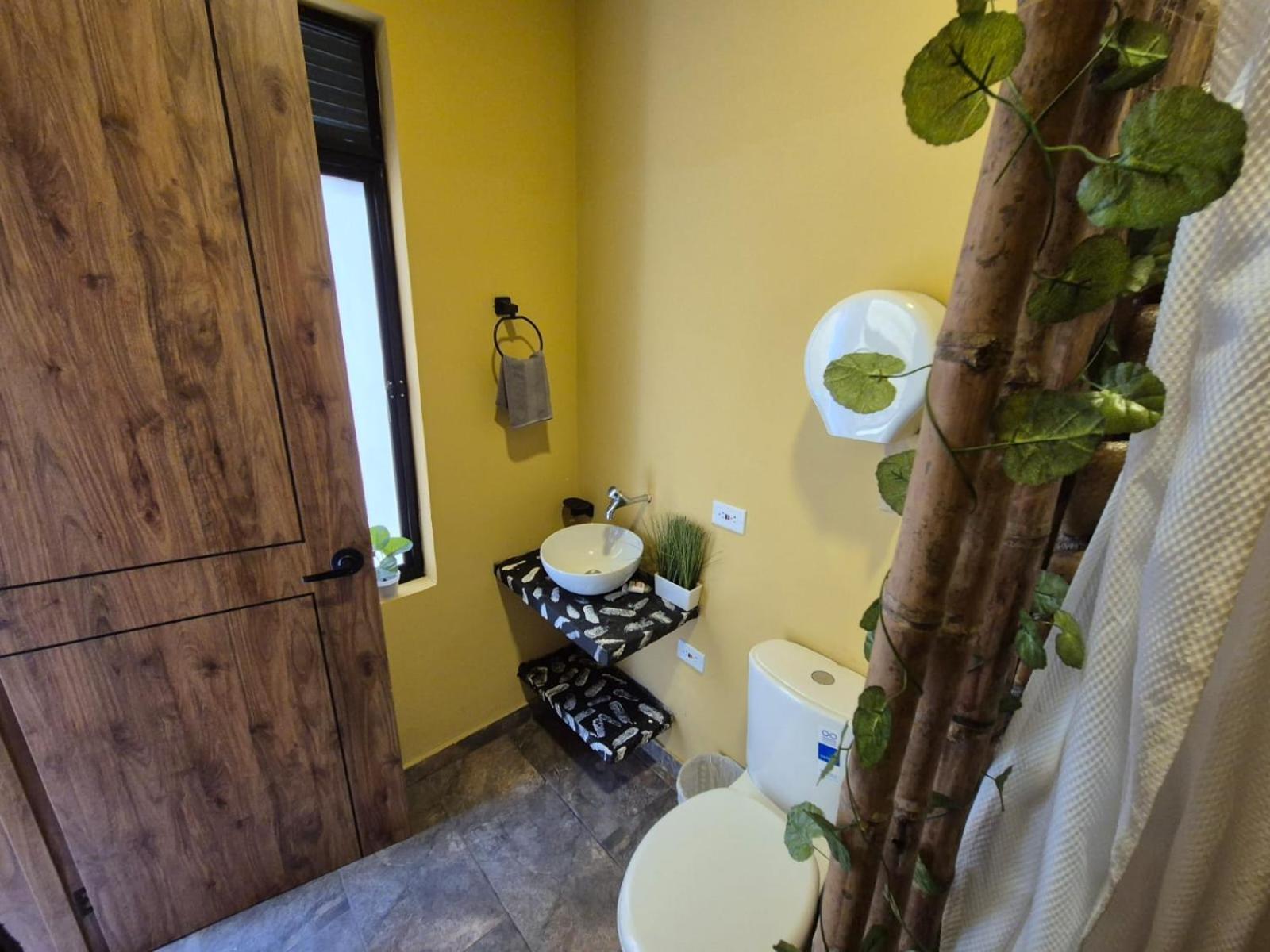 Lujosa villa con piscina y cine privado