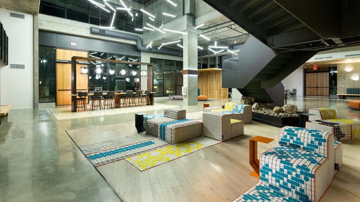 lounge