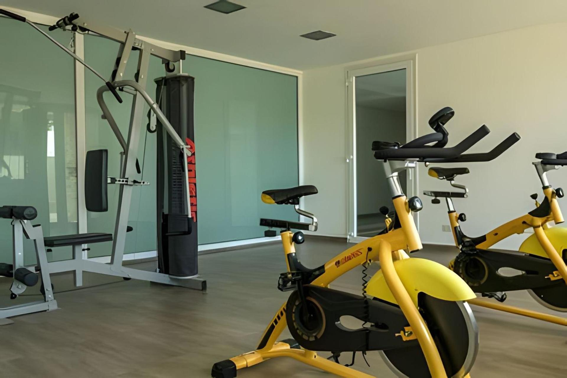 Depto Frente al lago, pileta, gym y sala de juegos