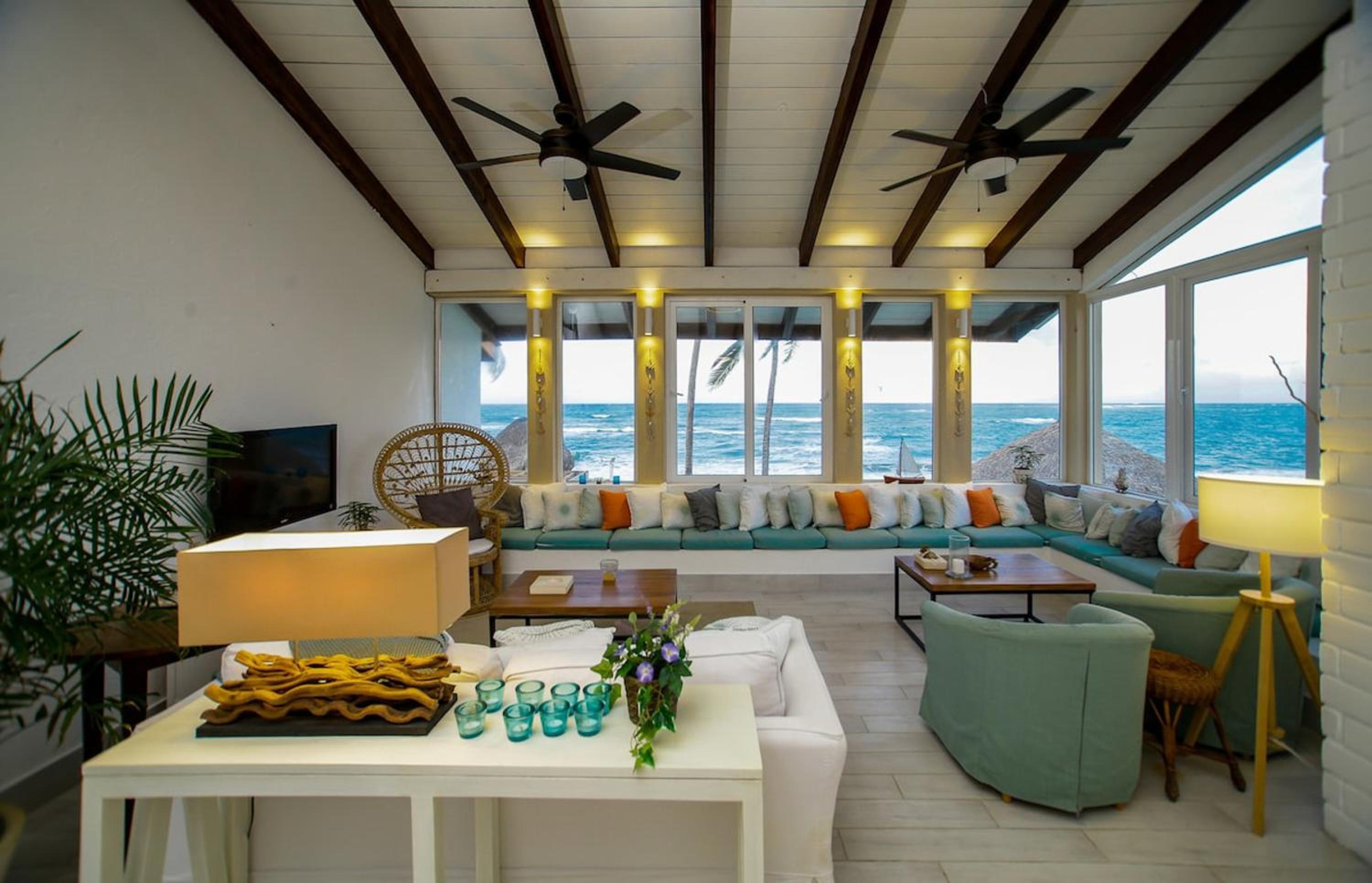 Modern and comfortable beachfront villa in Cabarete