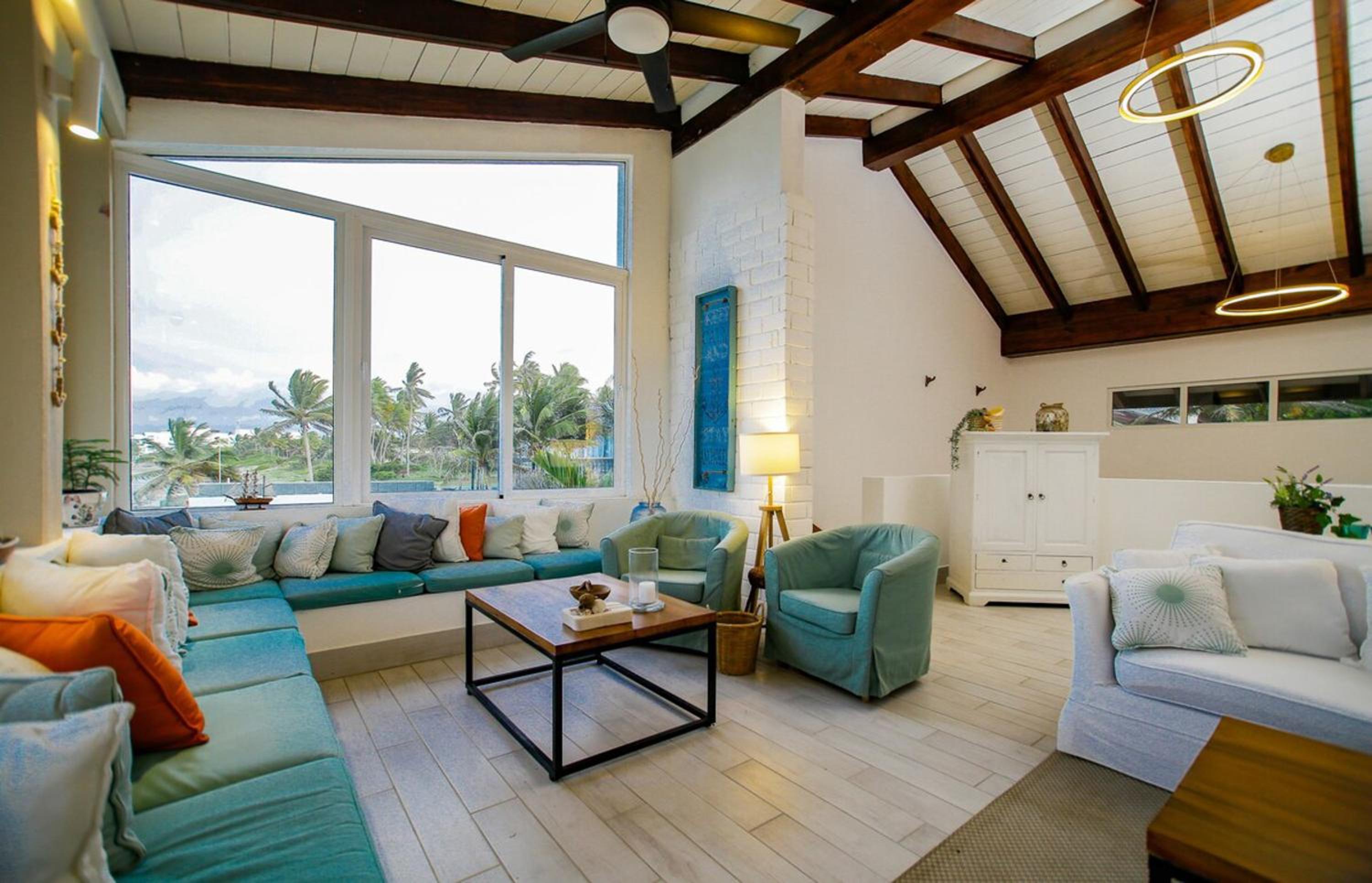 Modern and comfortable beachfront villa in Cabarete