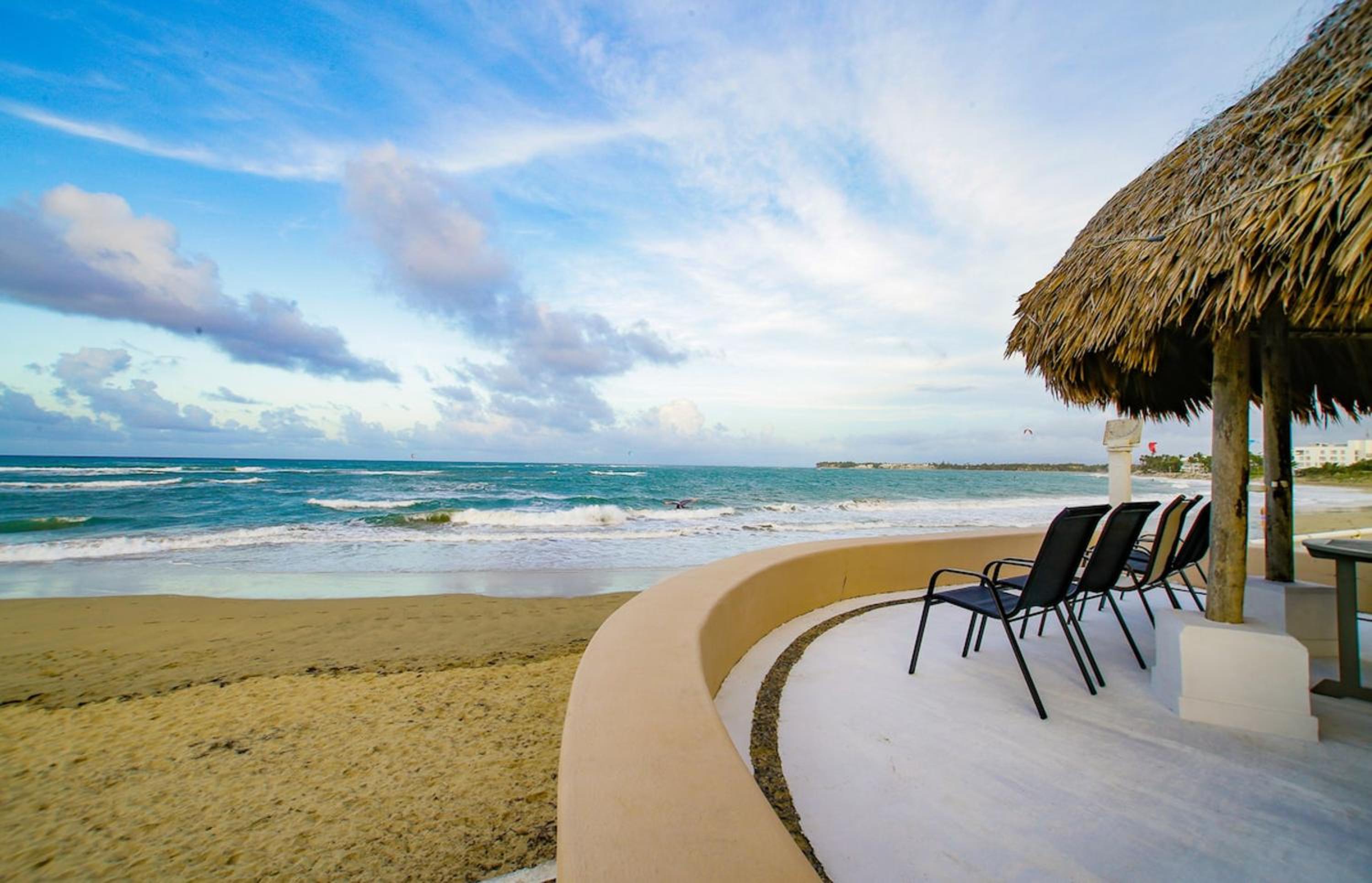 Modern and comfortable beachfront villa in Cabarete